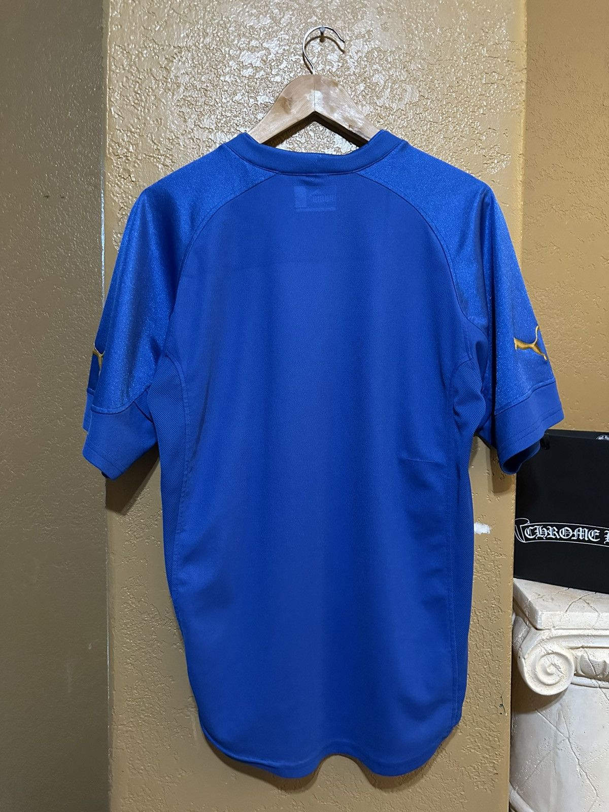 Neil Barrett × Puma 🇮🇹 2004 Italy Home Football Jersey Large Y2K Size US L / EU 52-54 / 3 - 7 Thumbnail