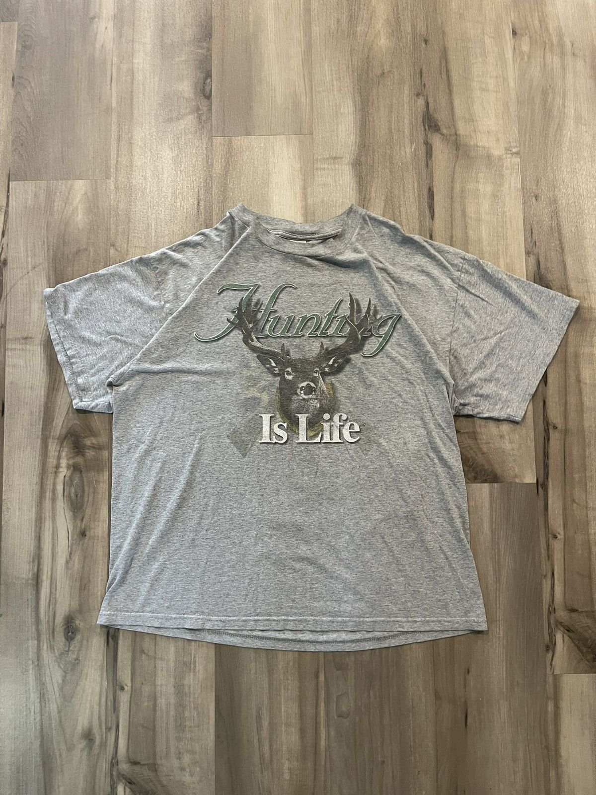 Other Grey vintage 90s "Hunting is Life" t-shirt Size US XL / EU 56 / 4 - 1 Thumbnail