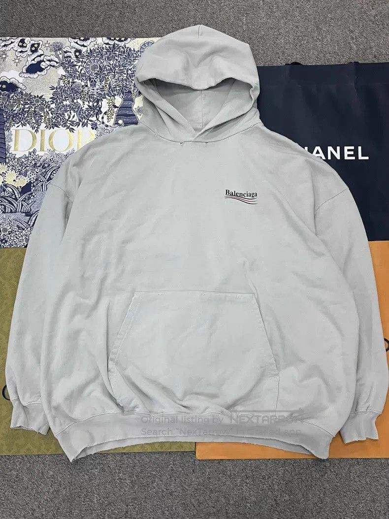 Balenciaga Balenciaga Cola Letter Embroidered Hoodie Sweatshirt Size US XXS / EU 40 - 1 Thumbnail
