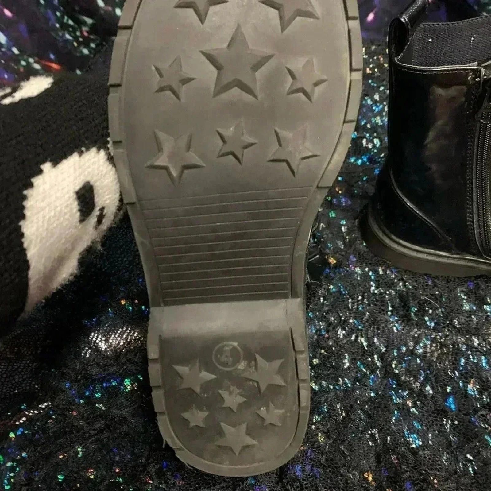 Designer Holographic black boots Size US 6 / IT 36 - 5 Thumbnail