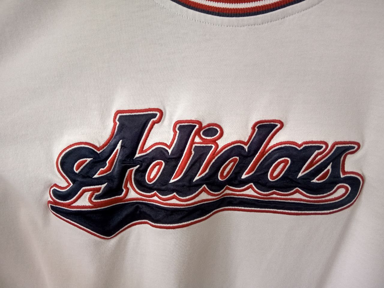 Adidas Vintage Adidas Big Logo T Shirt Size US M / EU 48-50 / 2 - 2 Thumbnail
