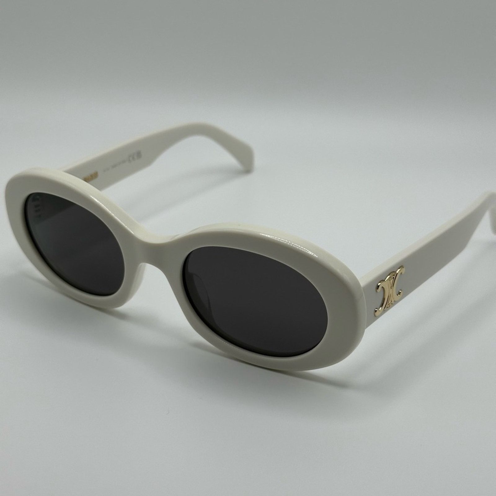 Celine CELINE Triomphe Sunglasses CL40194U Ivory/Smoke Women Size ONE SIZE - 4 Thumbnail