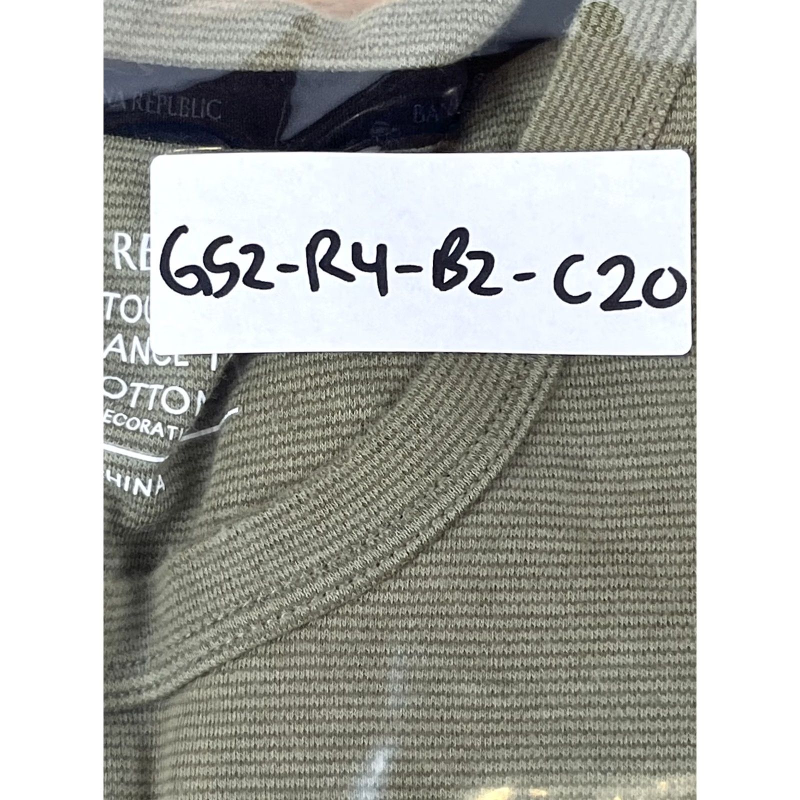 Banana Republic Banana Republic Men’s XL Olive Green Luxe Touch Performance Tee Cotton Shirt Mens XL Olive Green Luxe Touch Performance Tee Cotton Size US XL / EU 56 / 4 - 8 Thumbnail