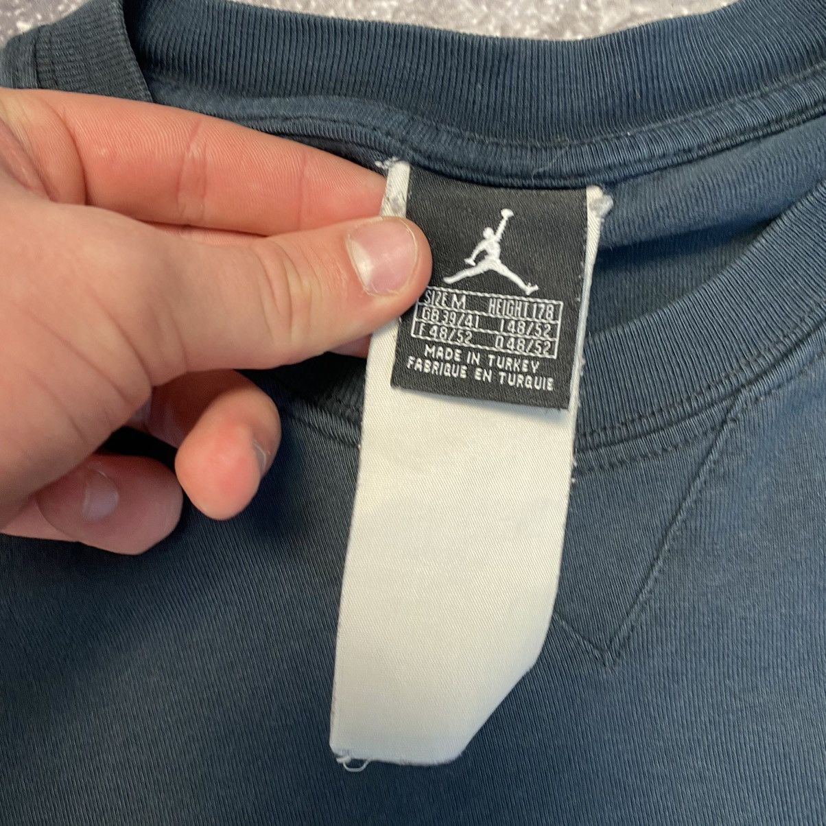 Jordan Brand Vintage Jordan 23 Big Centre logo 90’s Streetwear tee Size US M / EU 48-50 / 2 - 7 Thumbnail