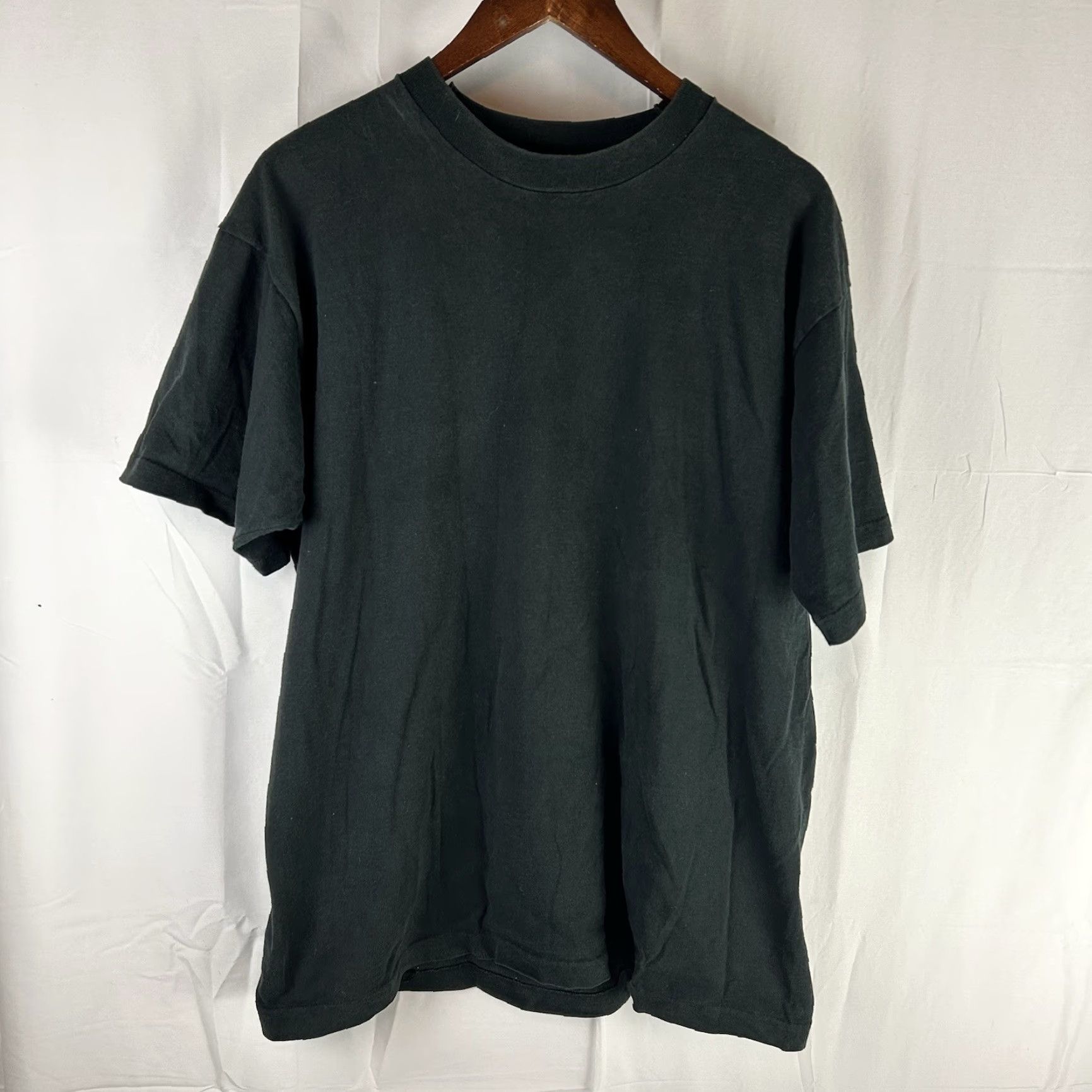 Vintage VINTAGE Readers Digest Skeletons Inside Look At Animals Shirt XL Black Short Sleeve Men's T-Shirt Halloween? Size US XL / EU 56 / 4 - 2 Thumbnail