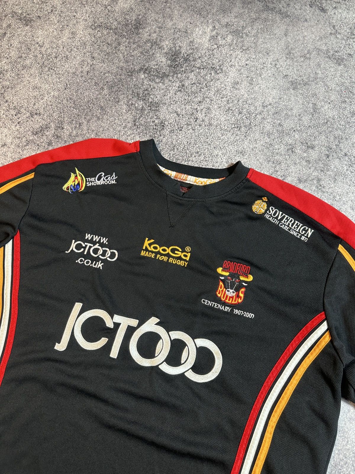 Vintage Vintage KooGa Bradford Bulls Rugby Jersey Very Rare XXL Size US XXL / EU 58 / 5 - 2 Thumbnail