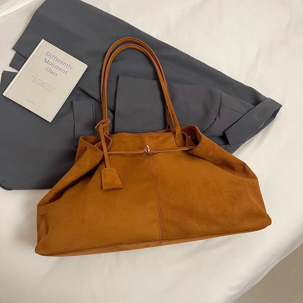 Leather × Vintage 2025 Retro Frosted Leather Bag Size ONE SIZE - 3 Thumbnail
