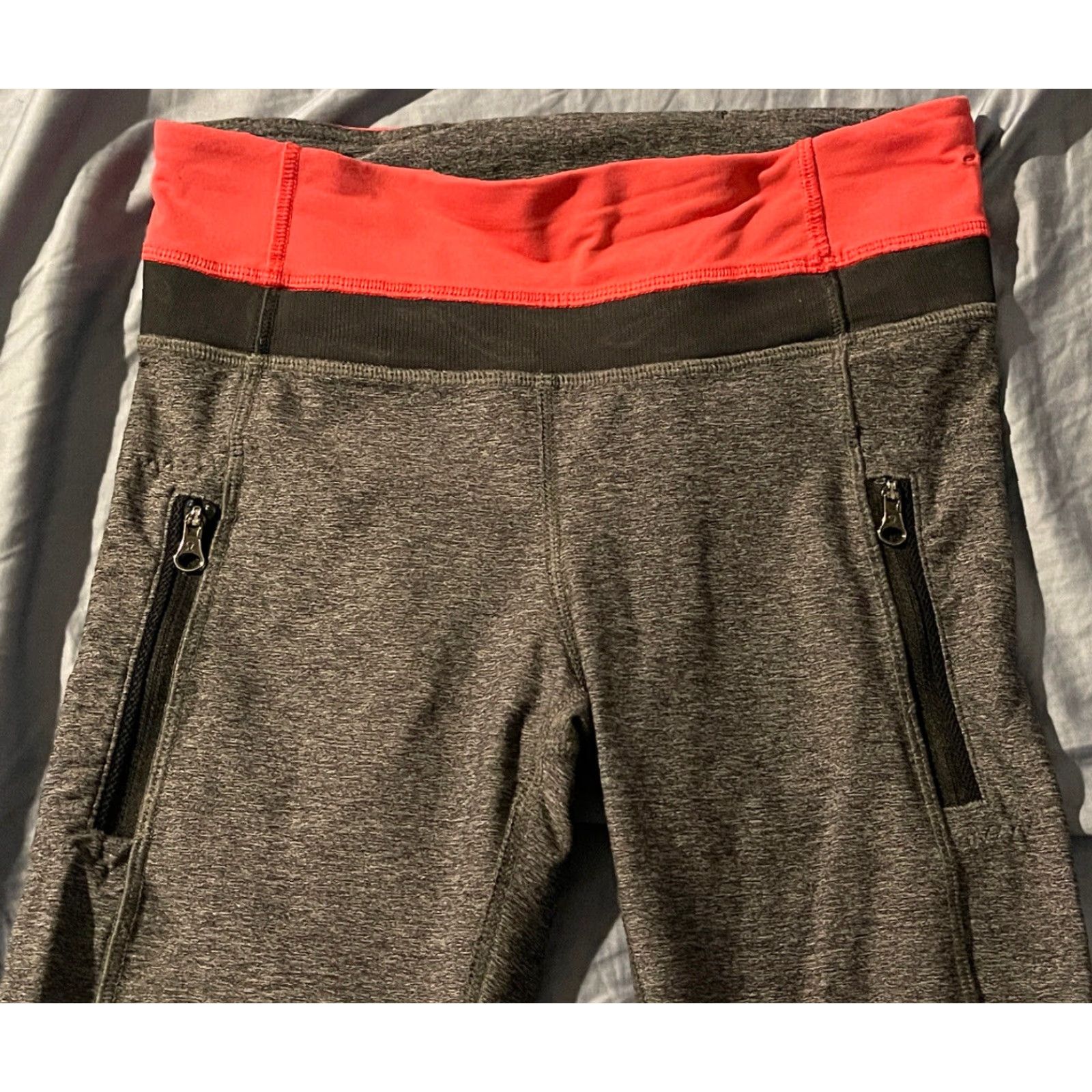 Lululemon Lululemon Athletica Leggings Women Size 4 Heather Gray Pink Compression 25 in Inseam 25.5 in Regular Color Gray Size 27" / US 4 / IT 40 - 2 Thumbnail