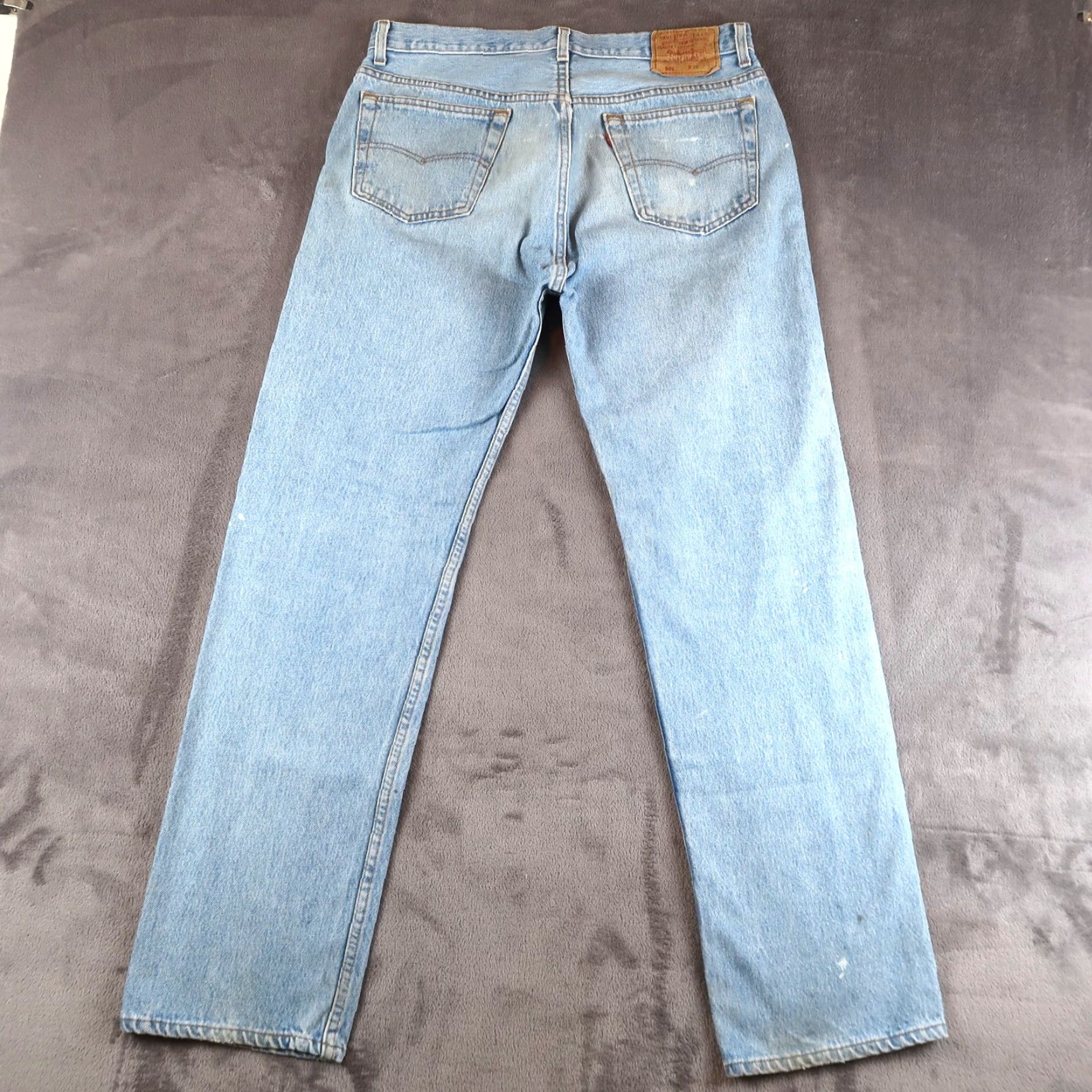 Levi's VINTAGE Levi's 501 Jeans 36x32 (33x30.5) Blue Denim Mens USA - 5-Pocket Button Closure Distressed Regular Fit 90s 501 Series Size US 36 / EU 52 - 2 Thumbnail