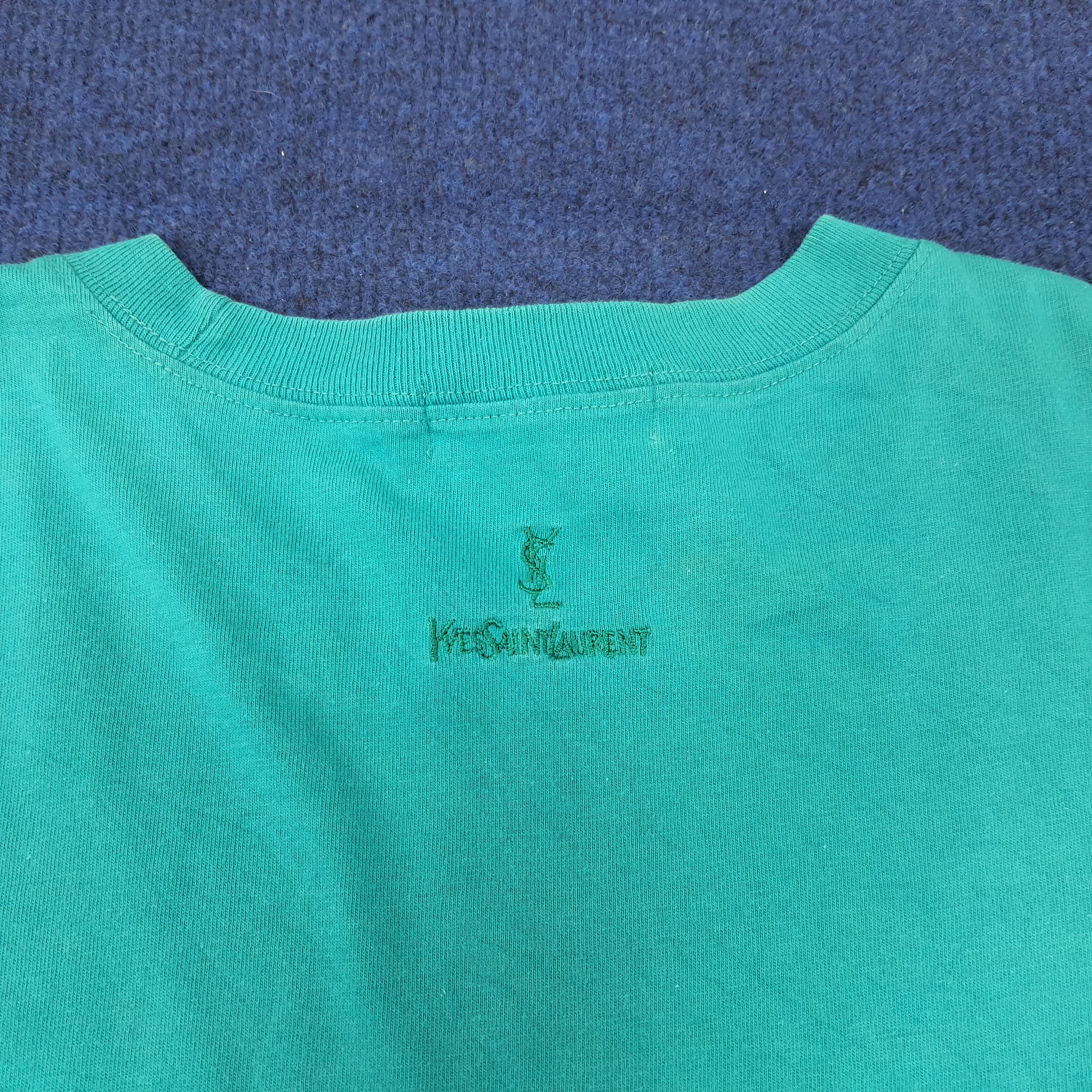 Yves Saint Laurent Vintage Yves Saint Laurent YSL Tshirt C239N21 Size US L / EU 52-54 / 3 - 4 Thumbnail