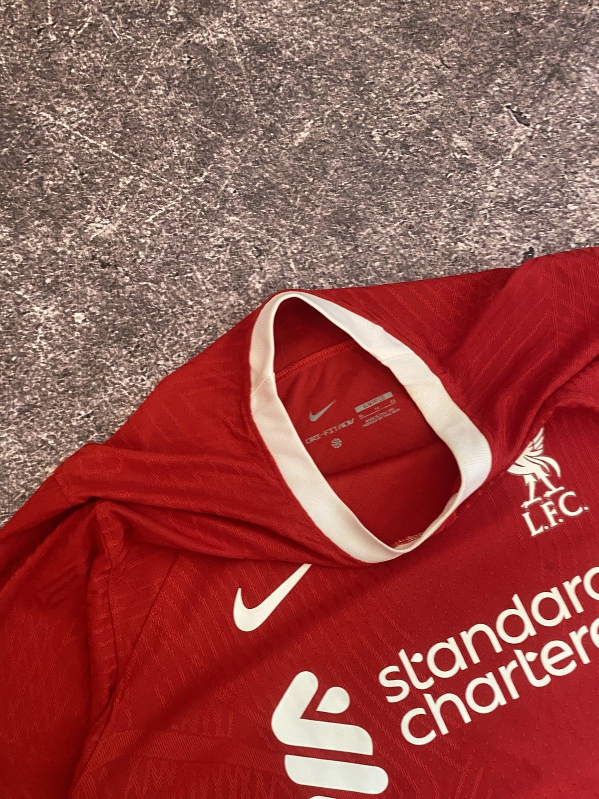 Nike Nike liverpool jersey Size US XL / EU 56 / 4 - 2 Thumbnail