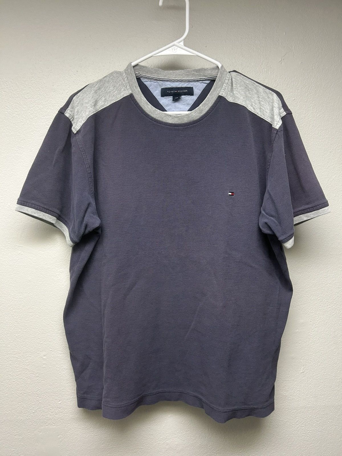 Tommy Hilfiger Tommy Hilfiger Waffle Knit T-shirt Size US L / EU 52-54 / 3 - 1 Thumbnail
