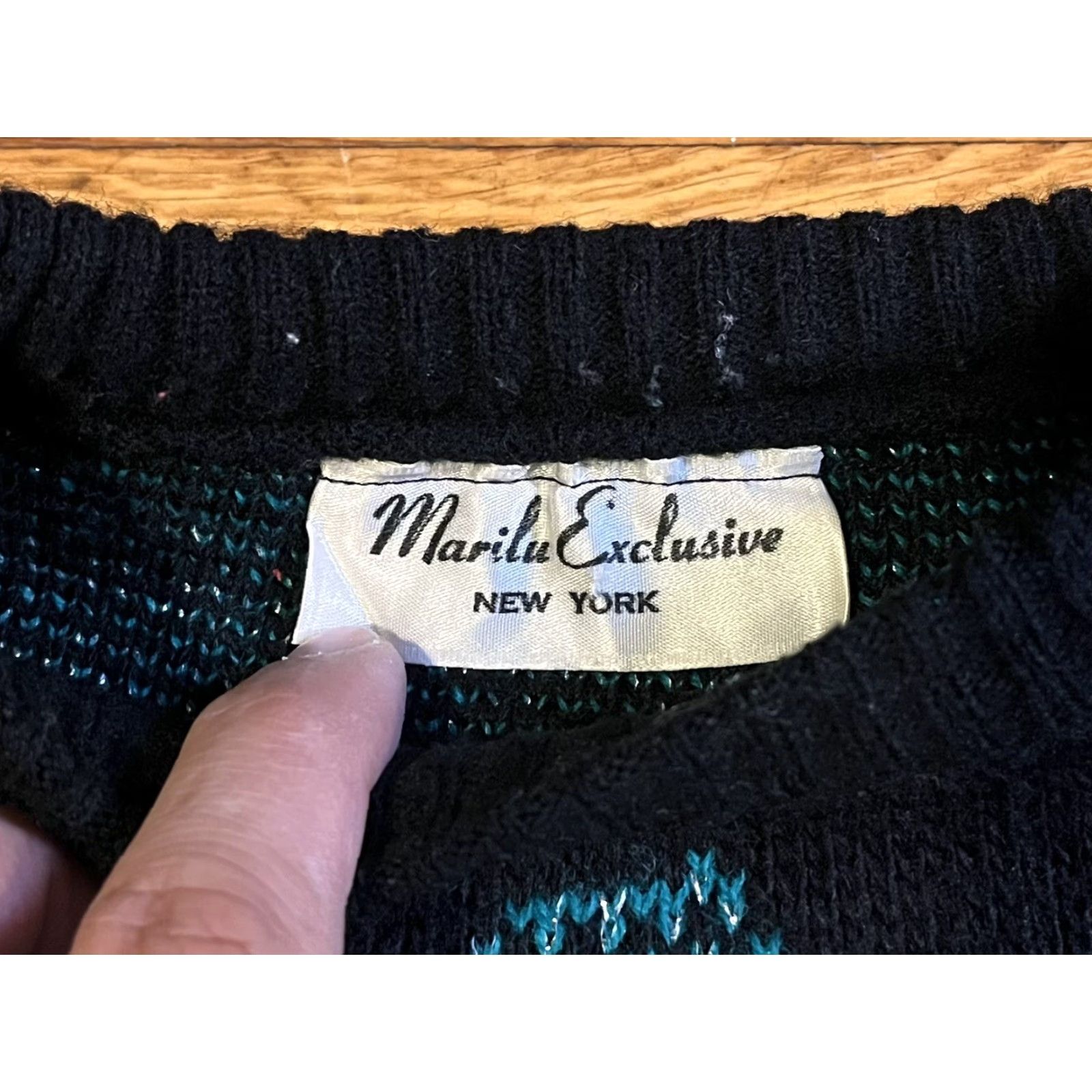 Vintage VINTAGE Marilu Exclusive Sweater Women’s L Black Floral Knitted Pullover Crew Neck Long Sleeve 80s 90s Retro Hipster Floral Metallic Size L / US 10 / IT 46 - 4 Thumbnail