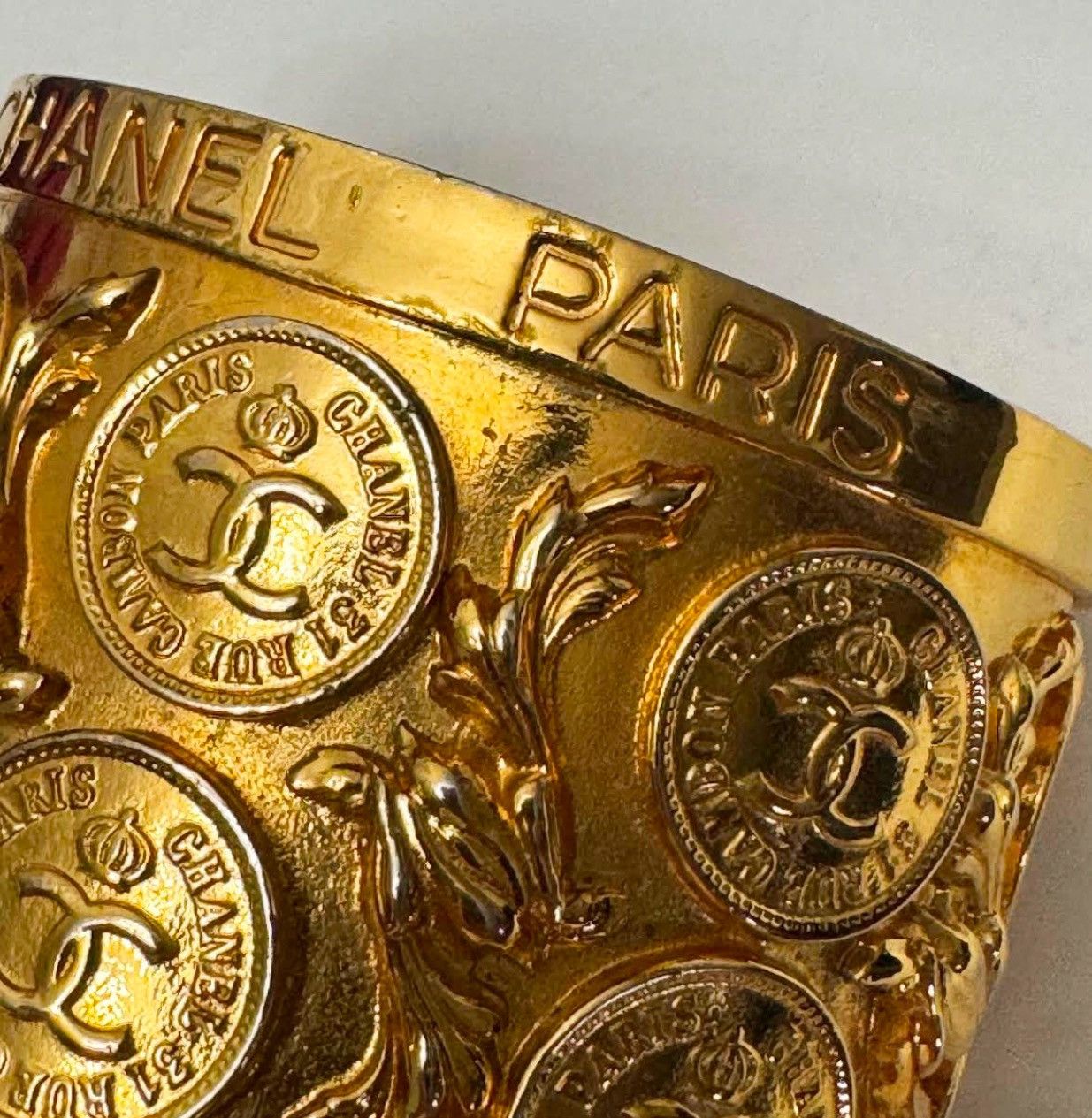 Chanel Coco Chanel 31 Rue Cambon Paris Gold Plated Cuff Size ONE SIZE - 6 Thumbnail