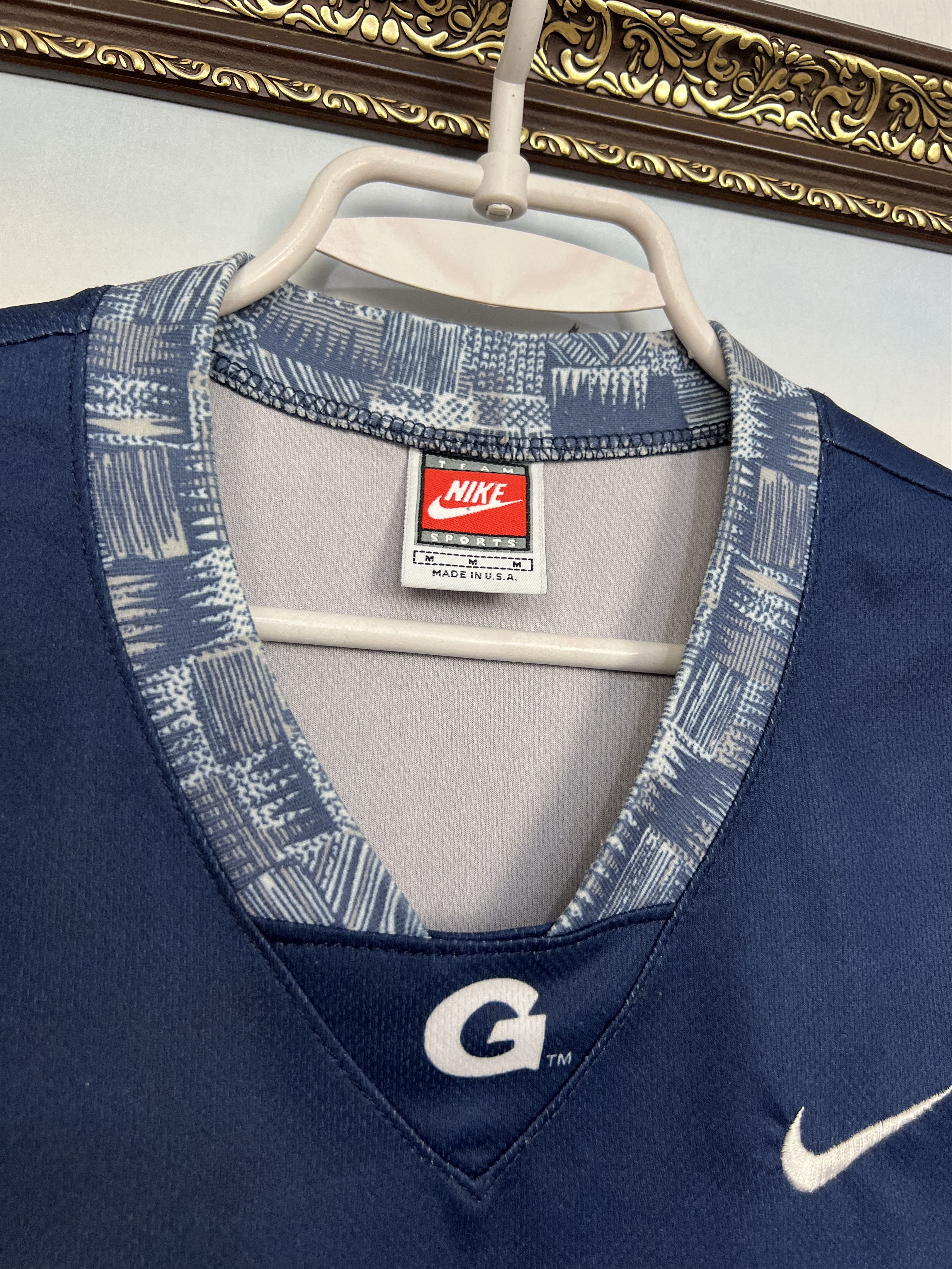 Nike Georgetown Hoyas Basketball Jersey #15 NCAA Trikot Shirt Size US M / EU 48-50 / 2 - 5 Thumbnail
