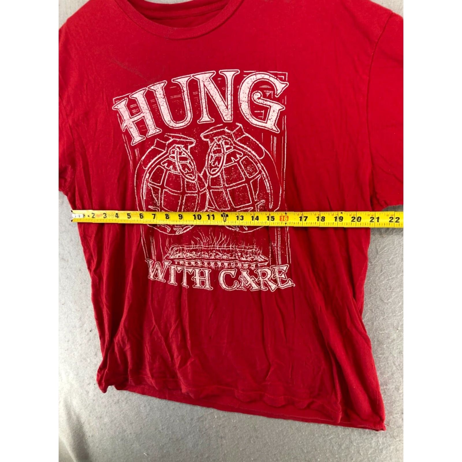 Vintage Grunt Style Men's T-Shirt Large Red Graphic Print Christmas Grenade Crew Neck Regular Fit Size US L / EU 52-54 / 3 - 2 Thumbnail