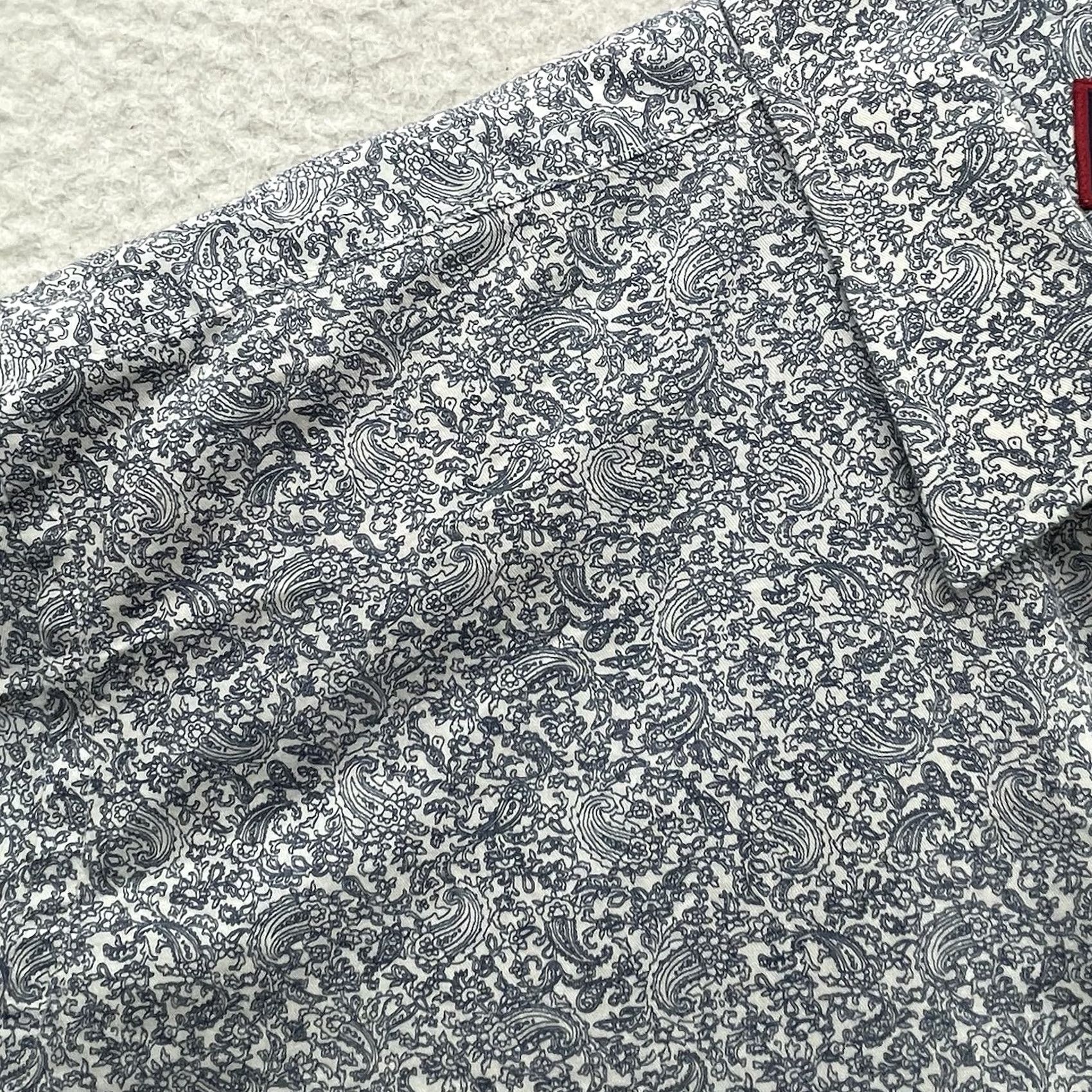 UNTUCKit UNTUCKit Cradamone Shirt Mens 2XL Blue Paisley Button Up AOP Casual Shirt Size US XXL / EU 58 / 5 - 3 Thumbnail