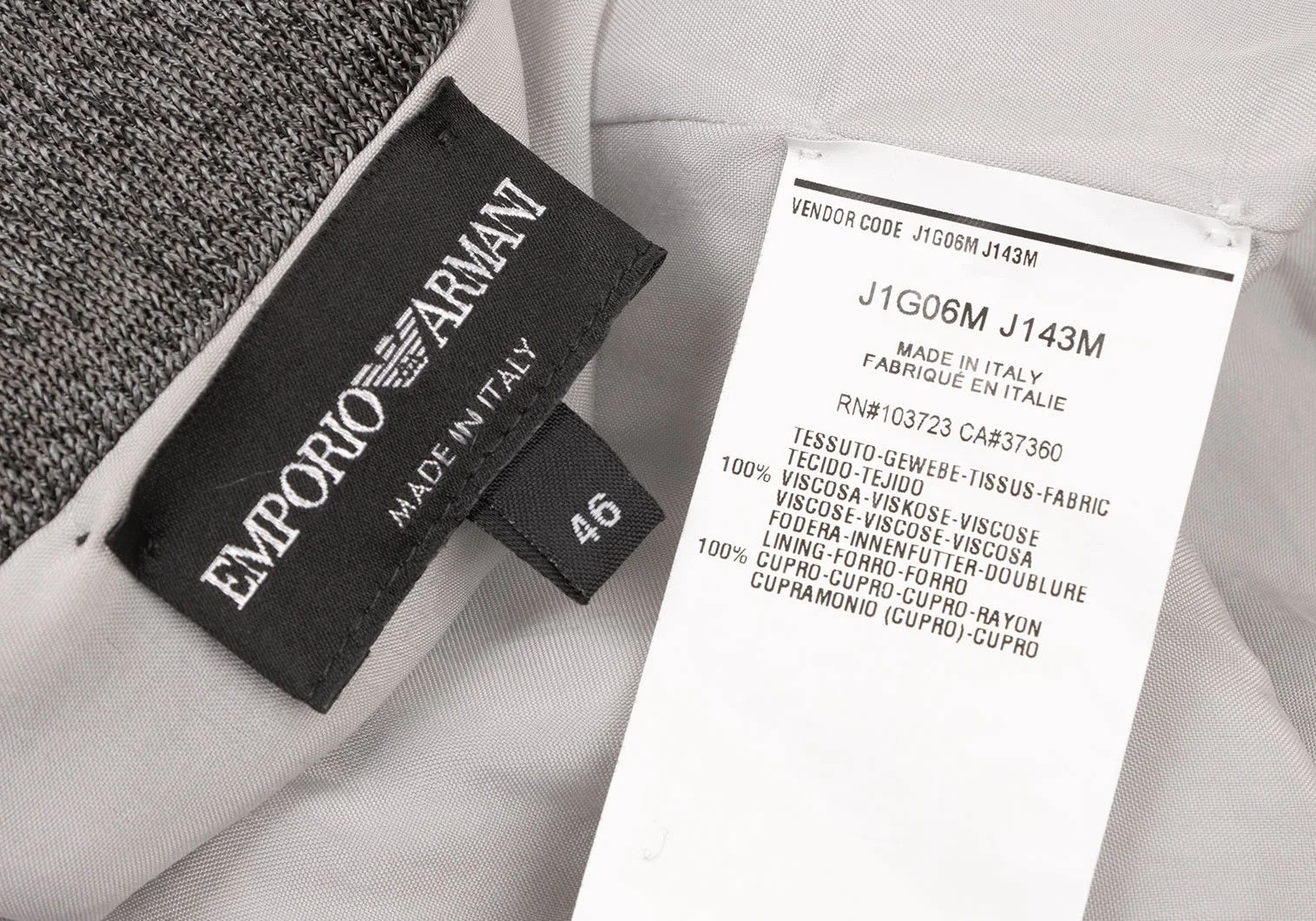 Emporio Armani Rayon 2B Jacket in Gray Size 46 Size US S / EU 44-46 / 1 - 17 Thumbnail