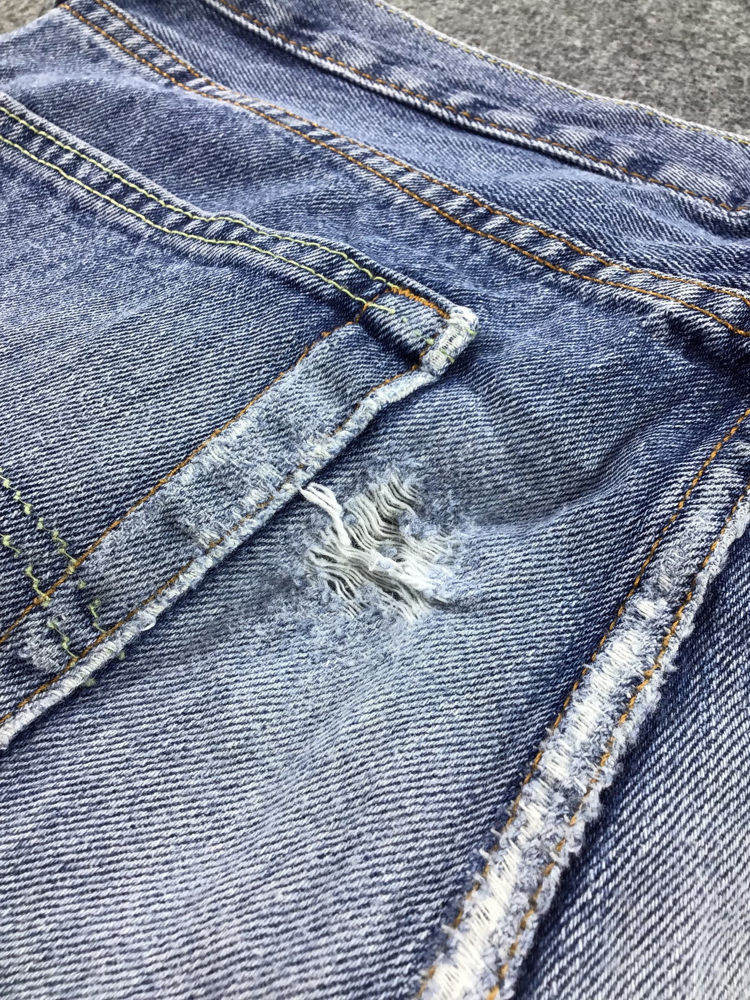 Levi's Vintage Levis 505 Jeans-J873 Size US 37 - 8 Thumbnail