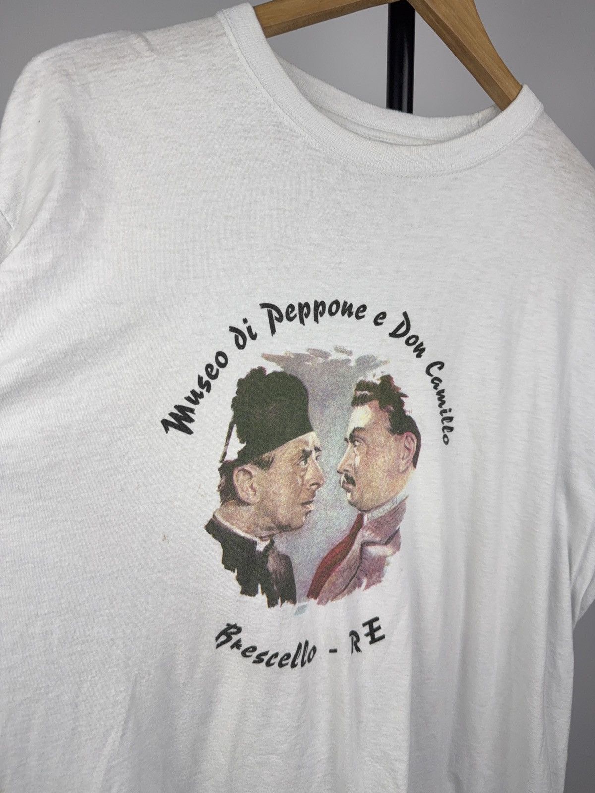 Vintage 80s Vntg Italian Movie Tee Don Camillo & Peppone Brescello Size US M / EU 48-50 / 2 - 4 Thumbnail