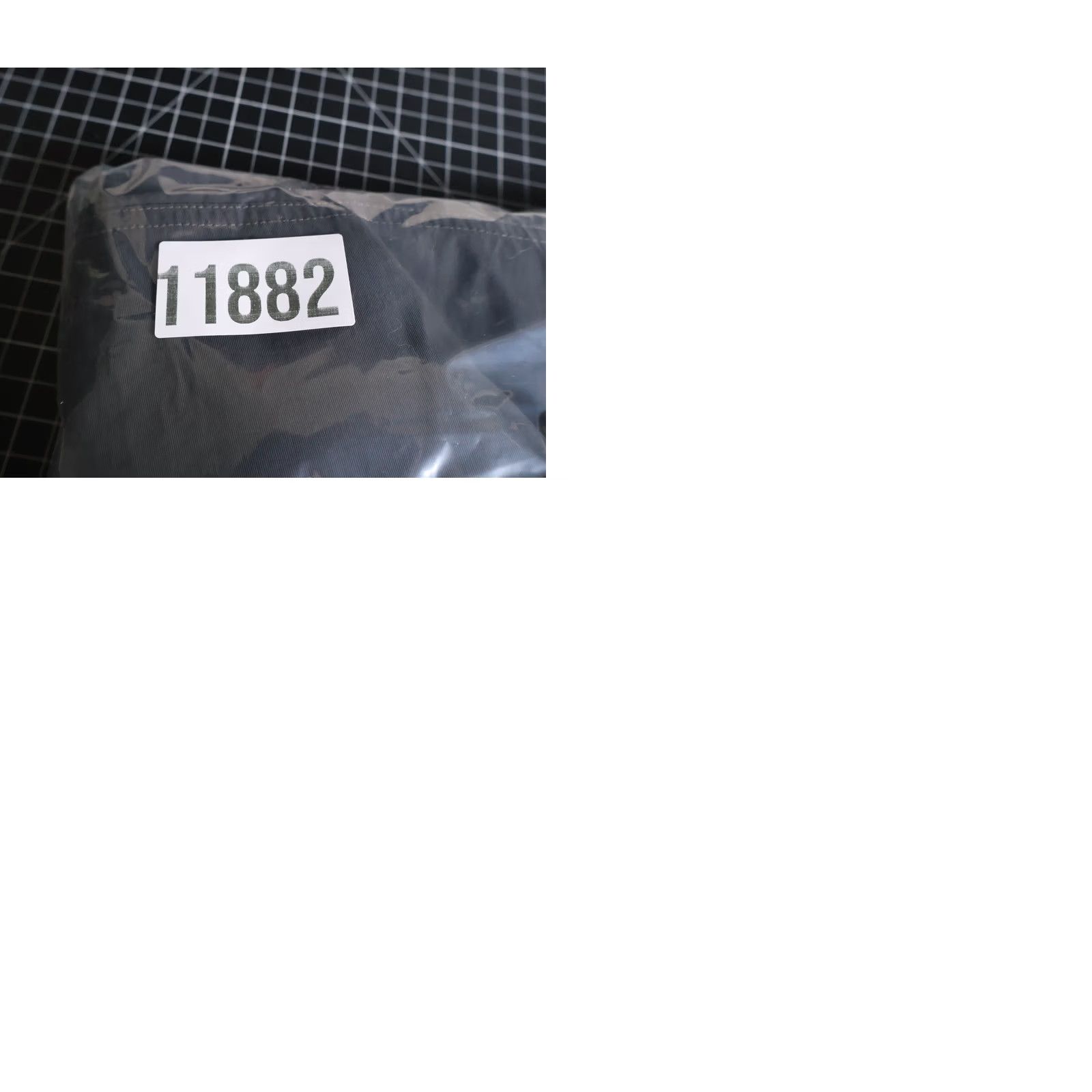 The North Face - The revised title focuses on key features: “Convertible” and “Nylon” – keywords that people typically search for Size US 36 / EU 52 - 11 Thumbnail
