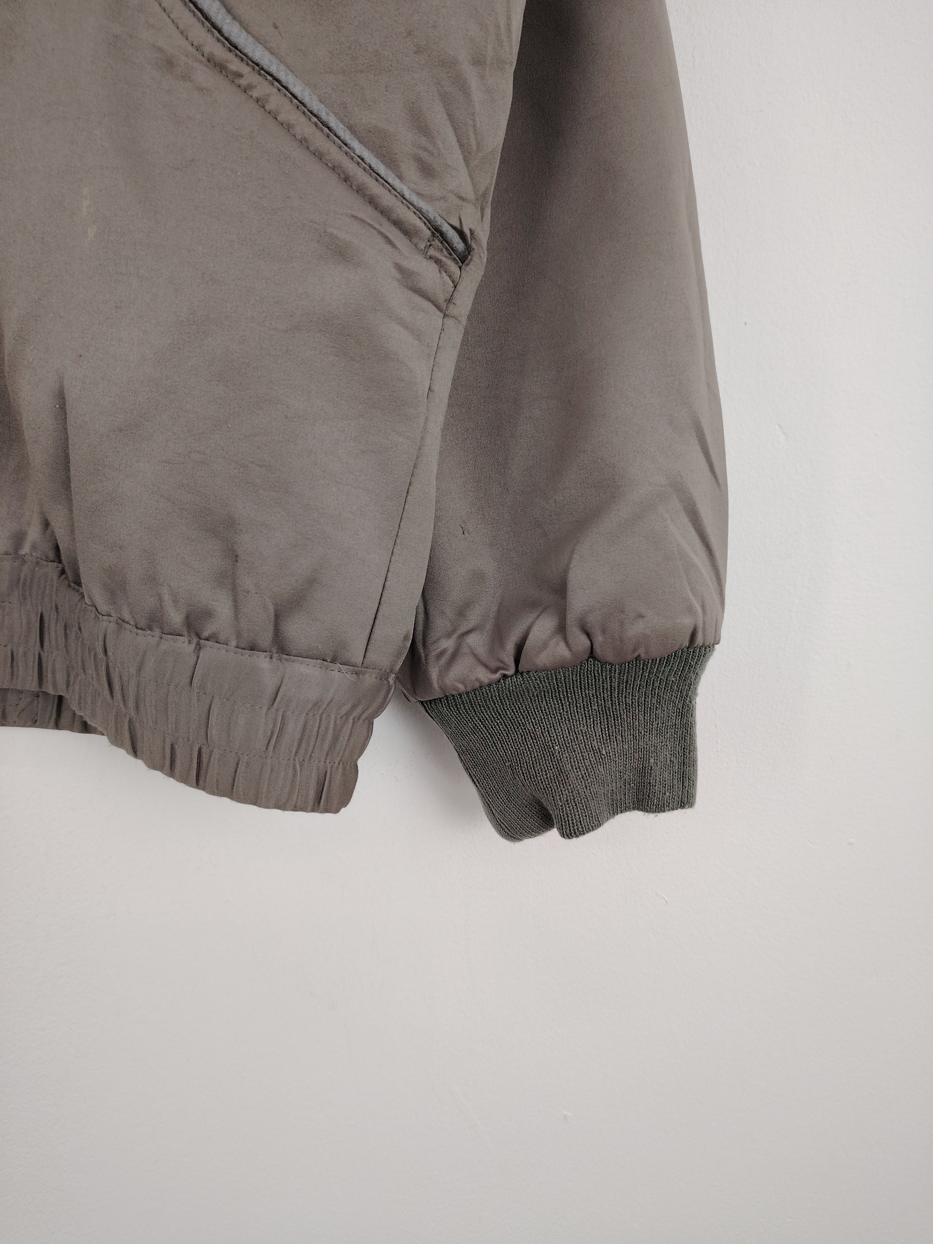 Japanese Brand × Vintage vintage Japanese Brand Zipper Up Bomber Style Jacket Size US L / EU 52-54 / 3 - 13 Thumbnail
