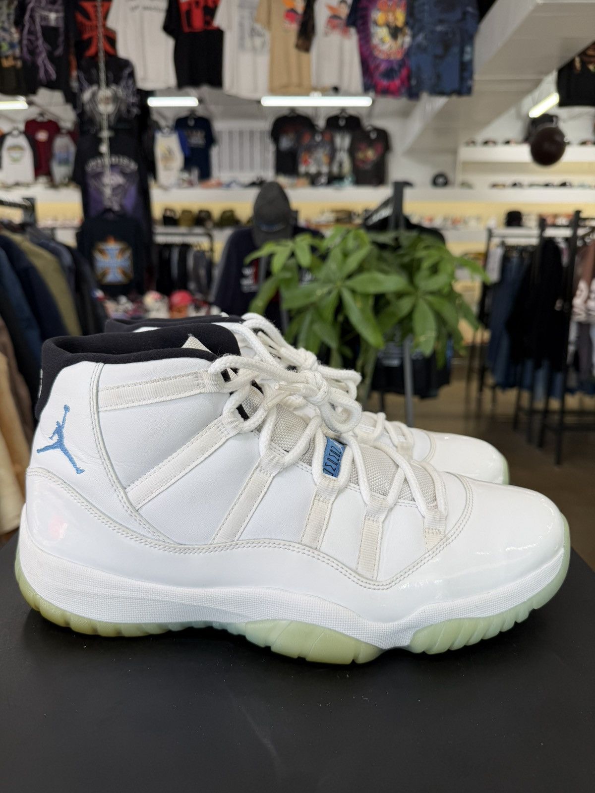 Jordan Brand Air Jordan 11 Legend Blue Size 13 (2014) Size US 13 / EU 46 - 6 Thumbnail