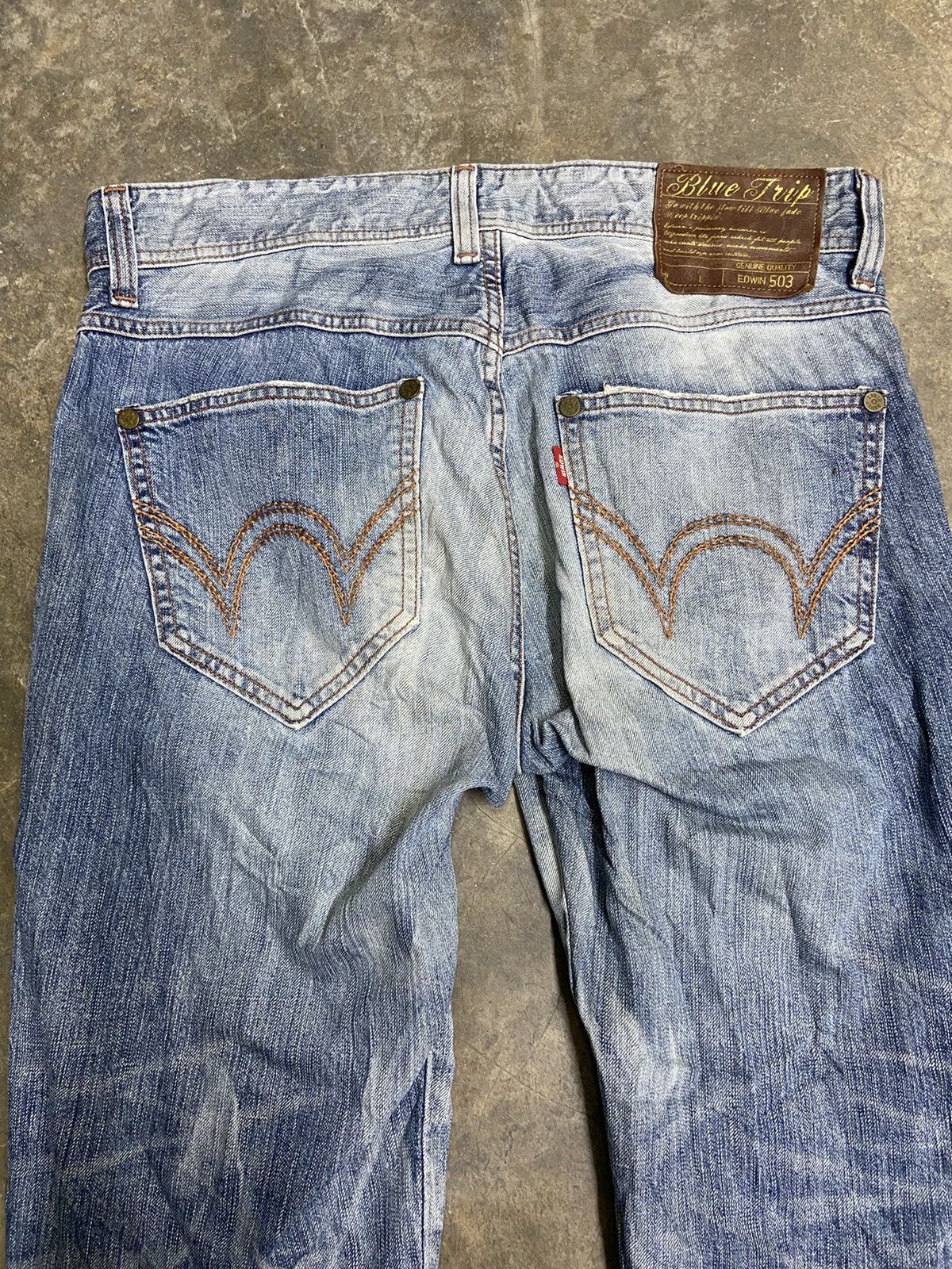 Le Grande Bleu (L.G.B.) 🔥 Vtg Edwin Jeans Blue Trip flare Street fashion distressed Size US 36 / EU 52 - 9 Thumbnail