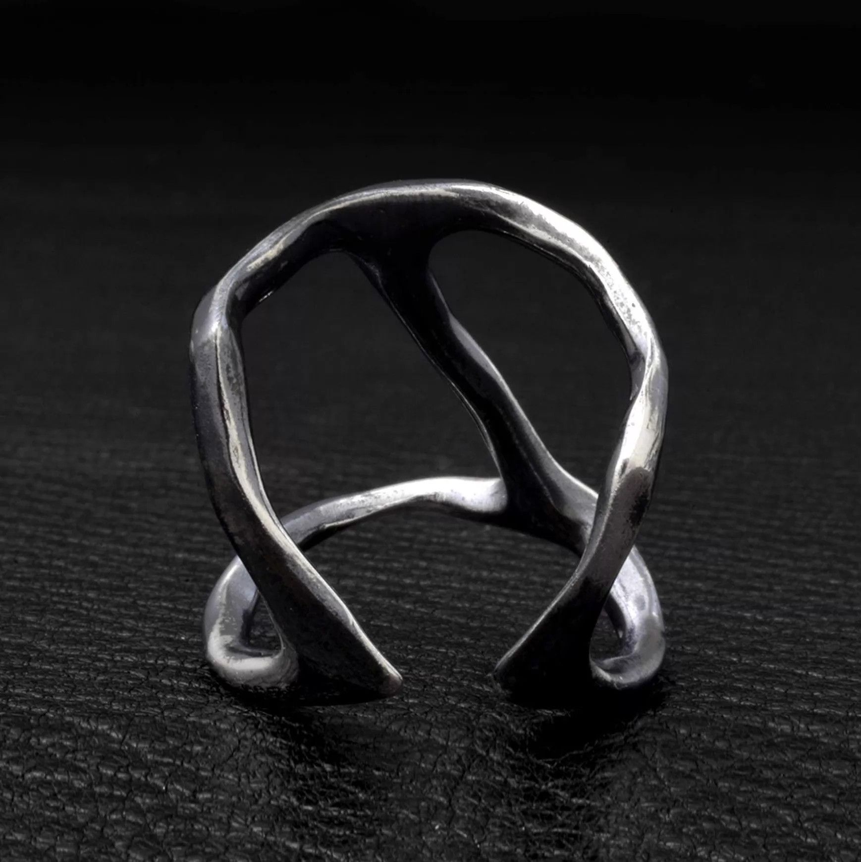 Chin Teo Chin Teo Distressed Silver-Black Z Ring US7-8 Adjustable Size ONE SIZE - 3 Thumbnail