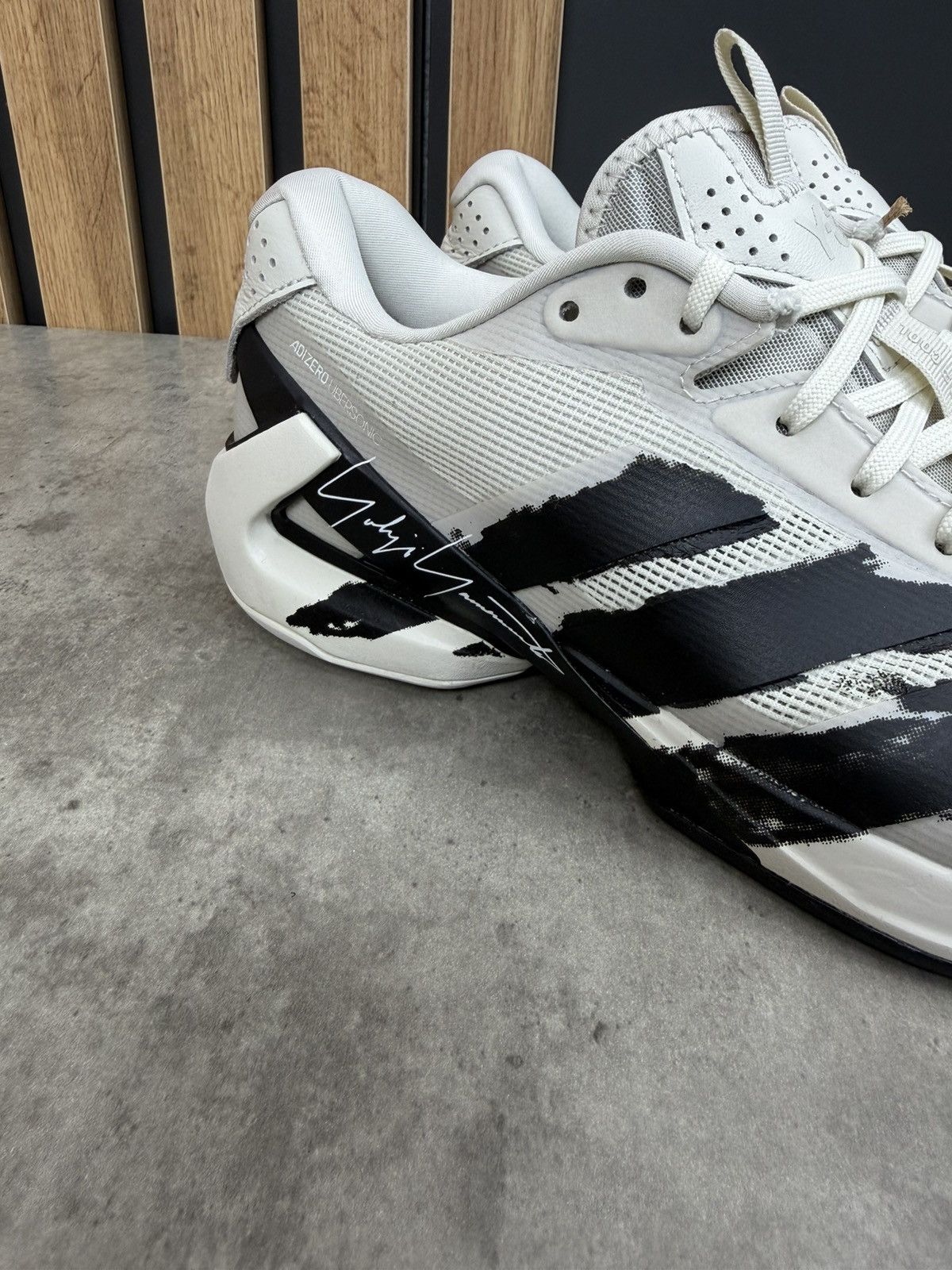 Y-3 Adidas Y-3 Adizero Ubersonic 5 Tennis Shoes Size 40 Size US 10 / IT 40 - 2 Thumbnail