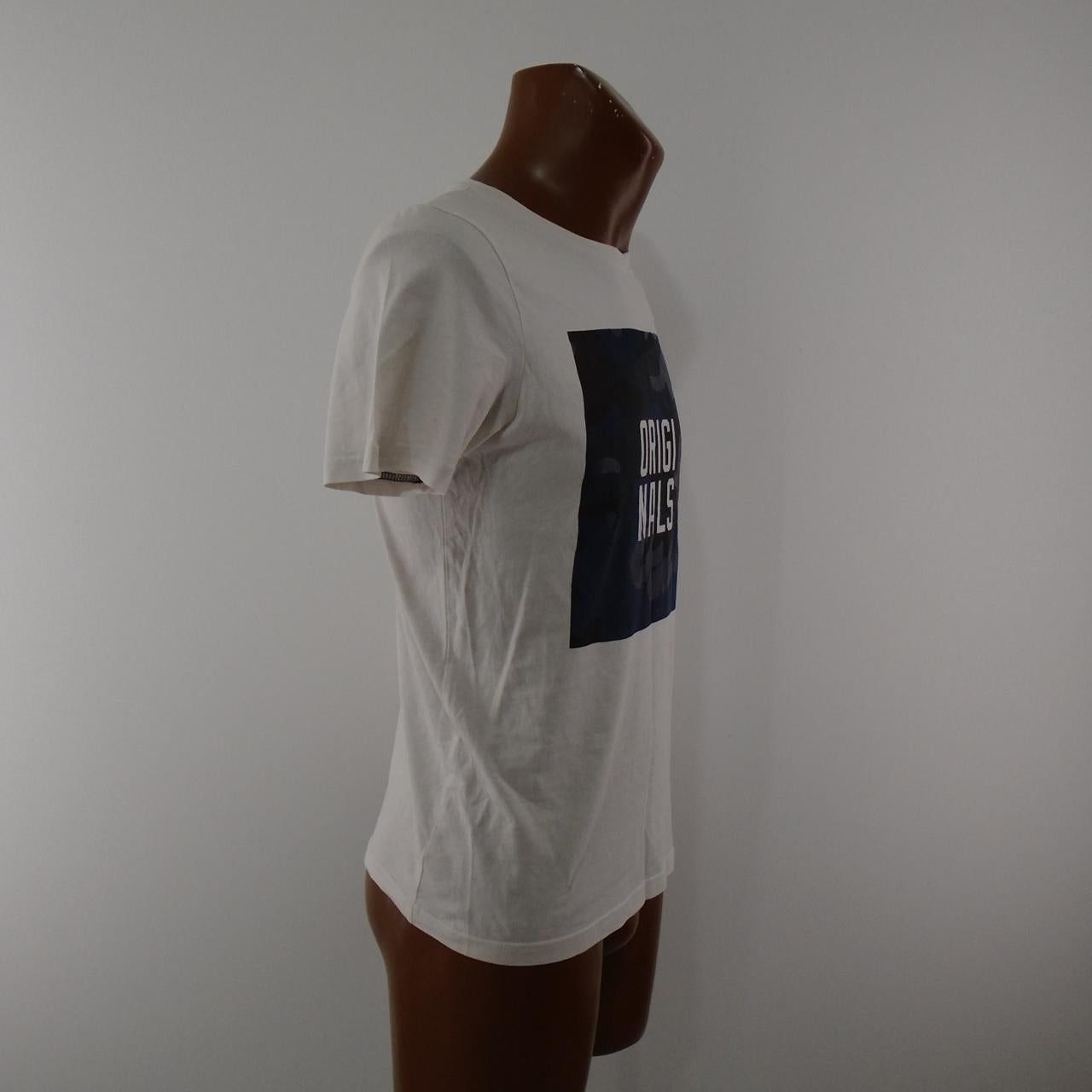 Jack & Jones Men's T-Shirt Jack & Jones. White. S. Used. Good Size US S / EU 44-46 / 1 - 2 Thumbnail