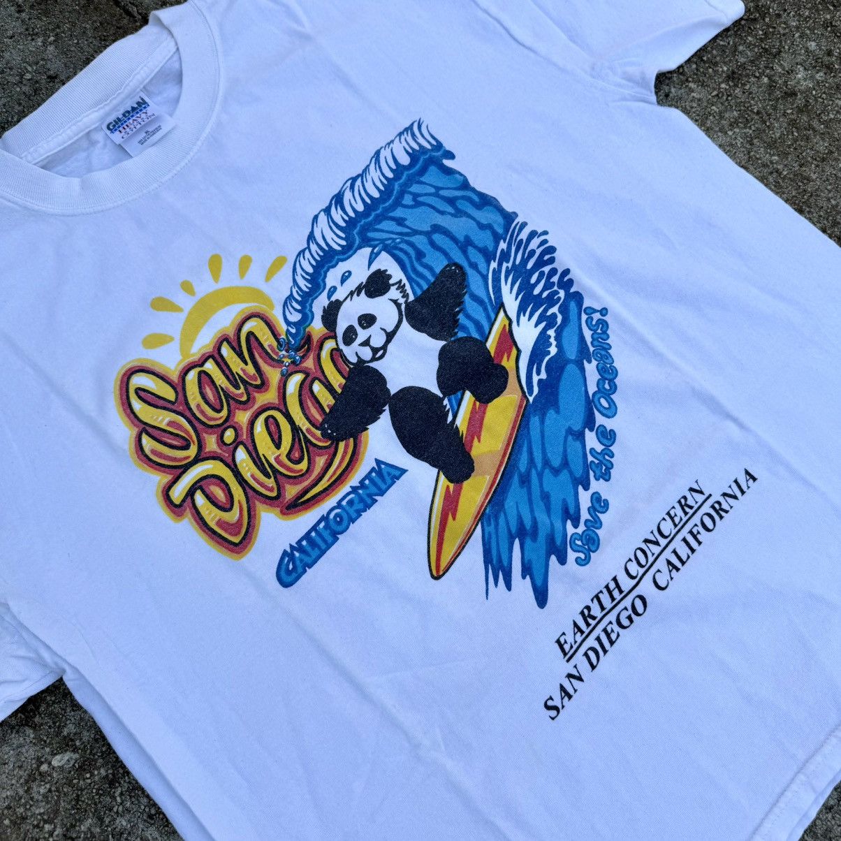 Gildan × Vintage Vintage Y2K San Diego, CA Save The Oceans Panda Surfing Tee Size US XL / EU 56 / 4 - 4 Thumbnail