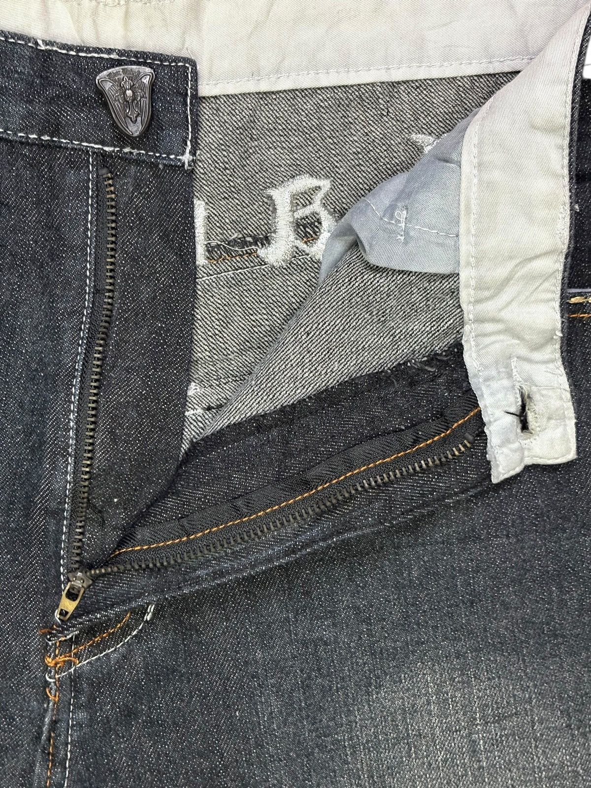 Black Label × Japanese Brand Vintage Black Label Spell Out Embroidery Jean Shorts Size 34" / US 12 / IT 48 - 10 Thumbnail