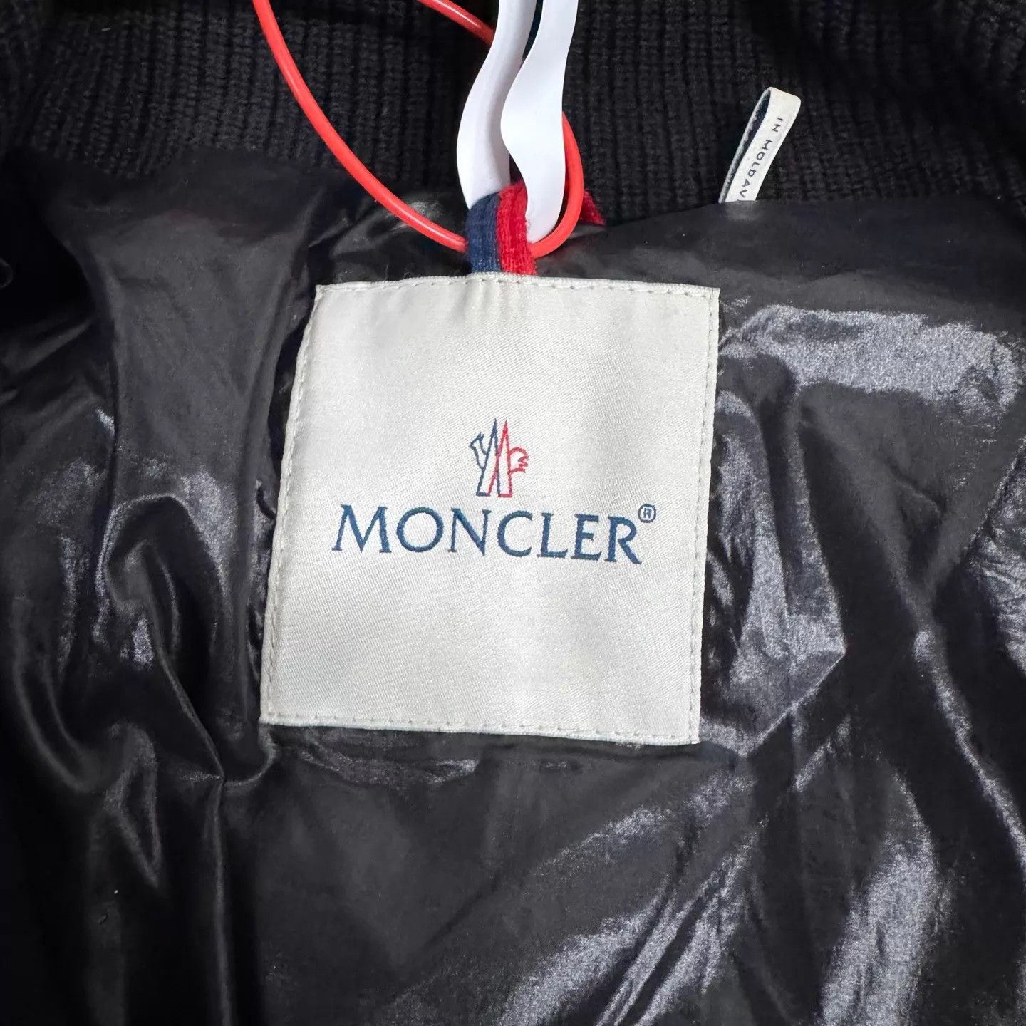 Moncler Moncler Vos Giubbotto mid stand-collar puffer 1 99new Size S / US 4 / IT 40 - 6 Thumbnail