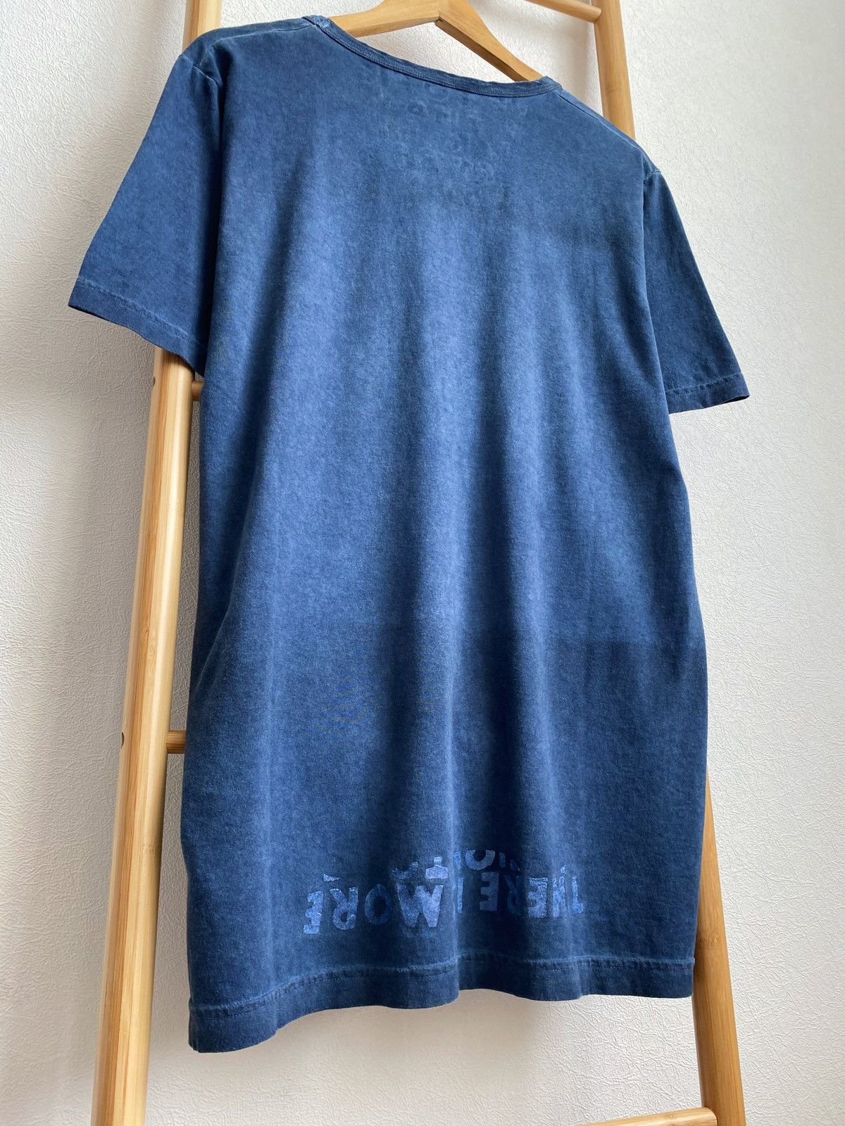 Maison Margiela MAISON MARTIN MARGIELA AIDS garment dyed v- neck t-shirt Size US L / EU 52-54 / 3 - 8 Thumbnail