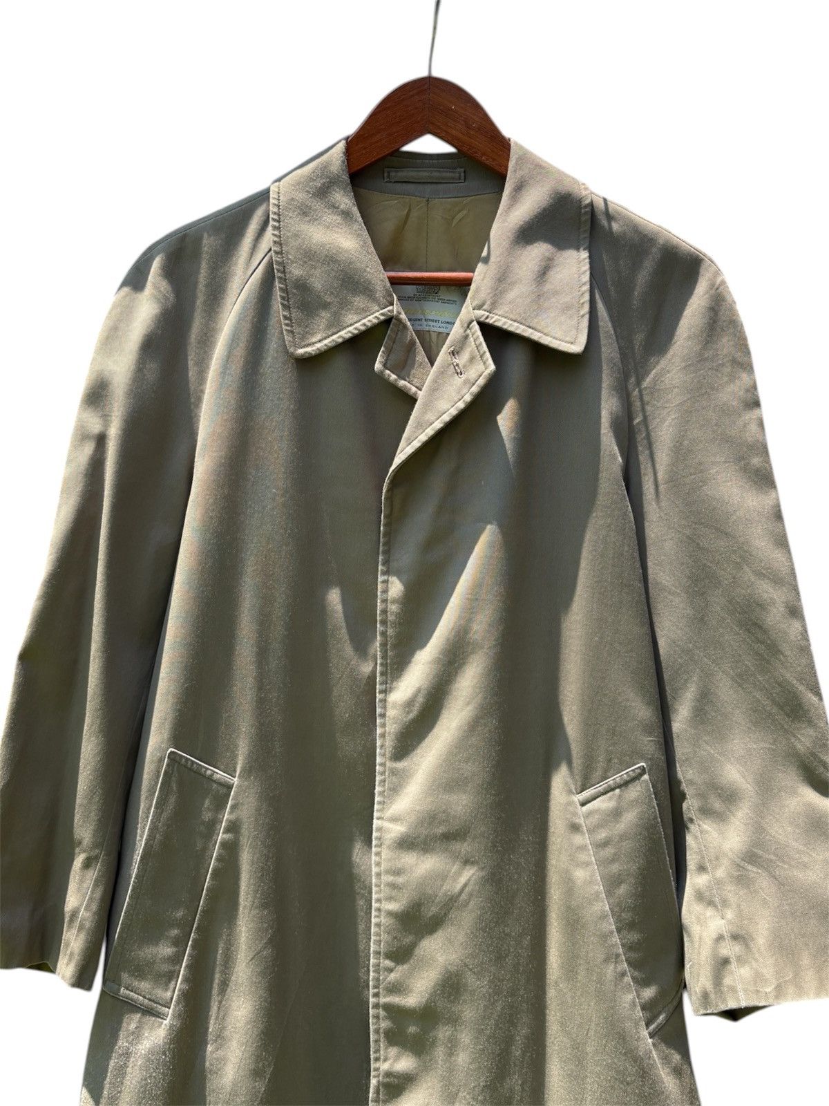 Aquascutum Vintage Aquascutum trench coat Size US M / EU 48-50 / 2 - 3 Thumbnail