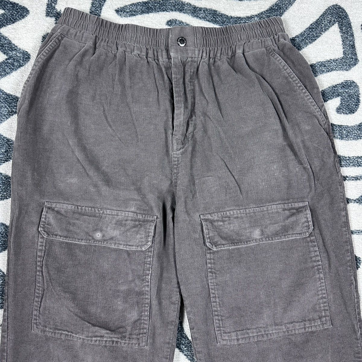 Native Youth Native Youth Grey Corduroy Carbo Pants Size 34 Size US 34 / EU 50 - 2 Thumbnail