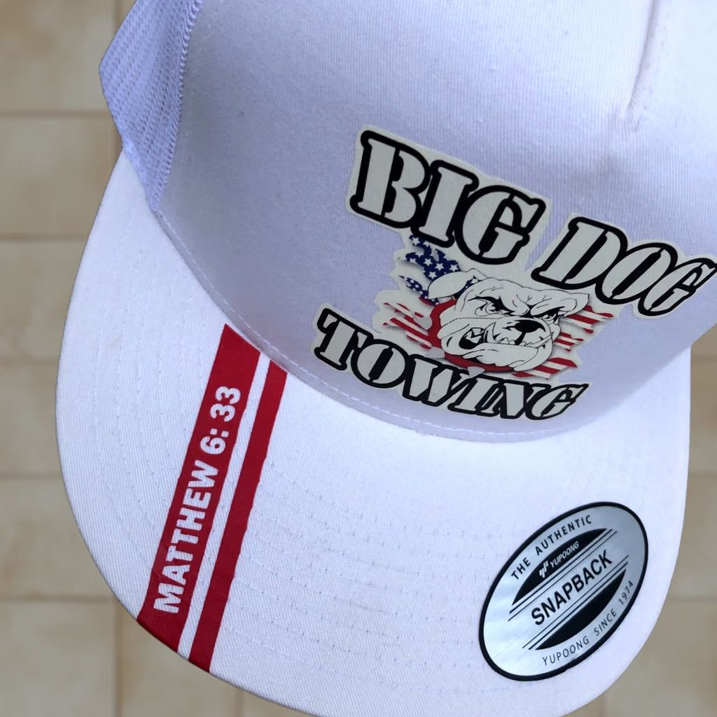 Vintage YUPOONG Big Dog Towing Snapback Men's One Size White Adjustable Cap Size ONE SIZE - 1 Thumbnail