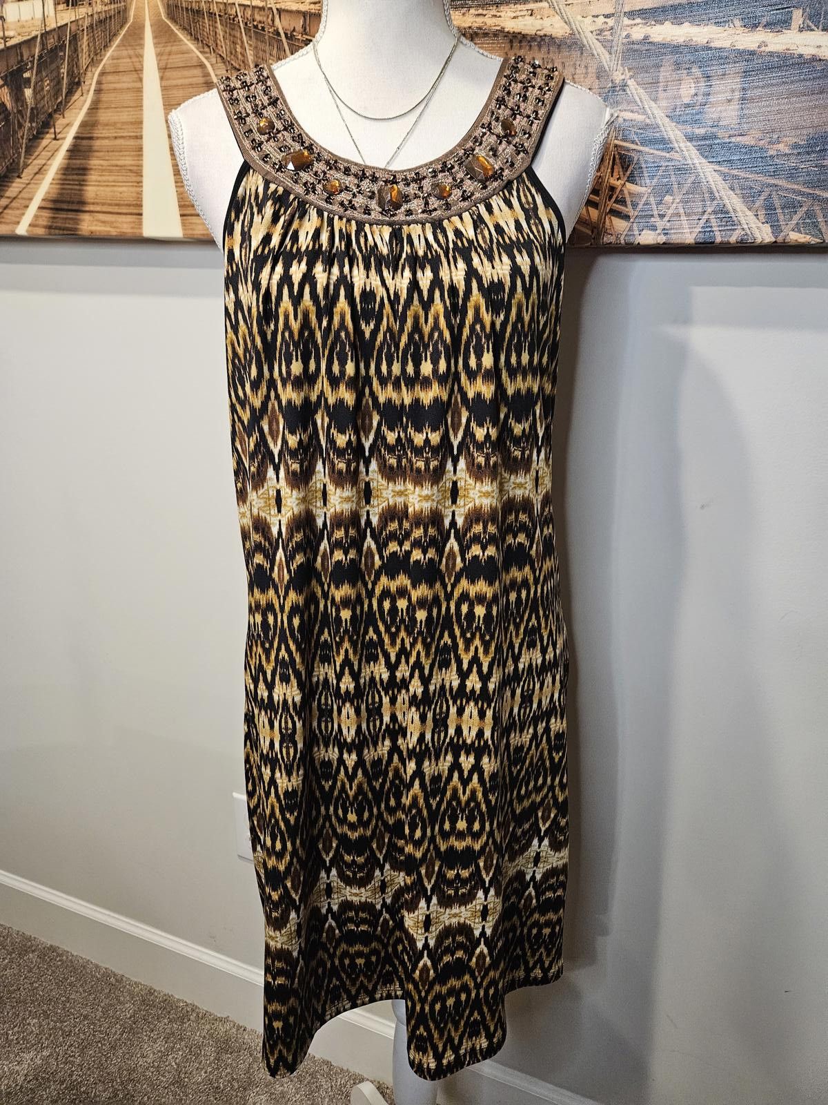 Designer Bohemian Patterned Dress with Beaded Neckline Size M / US 6-8 / IT 42-44 - 1 Thumbnail