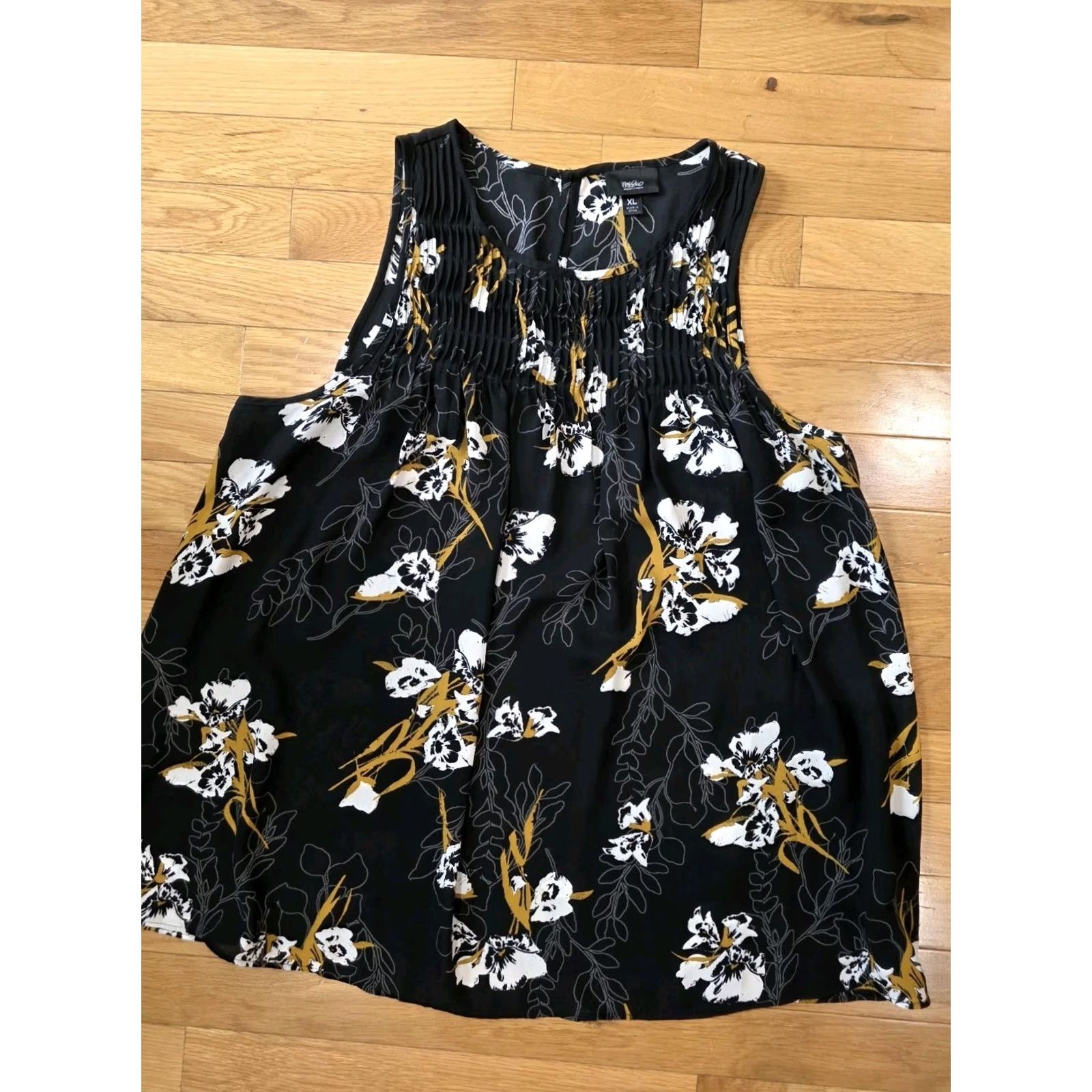Mossimo Mossimo Tank Top Blouse Black Gold White Floral Size XL Black Size XL / US 12-14 / IT 48-50 - 4 Thumbnail
