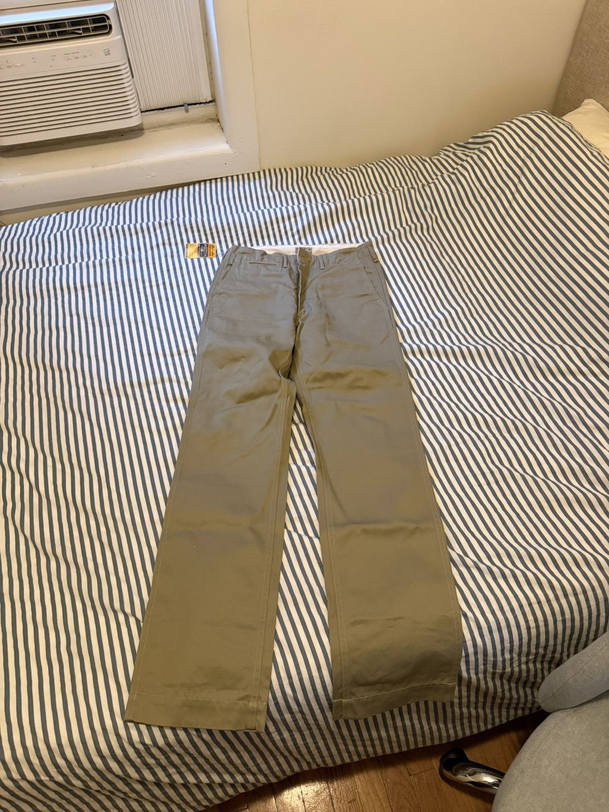 Buzz Rickson's Buzz Rickson’s Khaki Pants Size 30 NEW Size US 30 / EU 46 - 1 Thumbnail