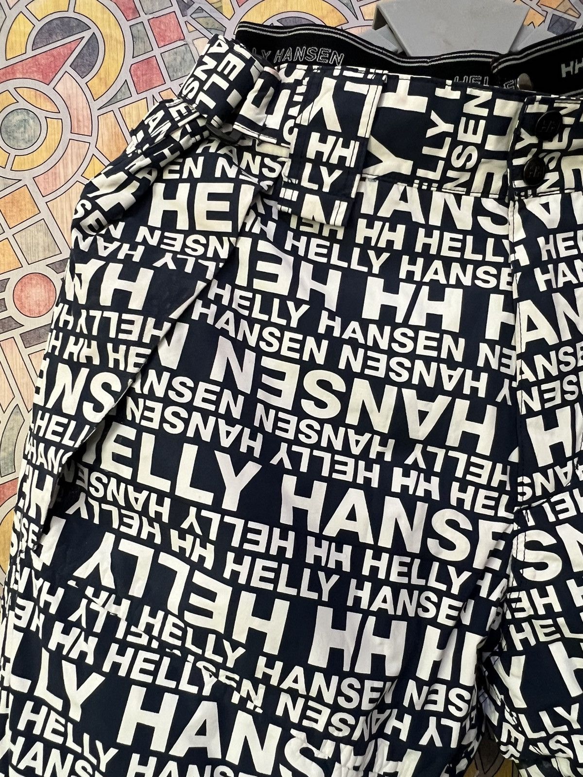 Helly Hansen Full spring Very colorful HELLY HANSEN CARGOSKI PANTMONOGRAM Size US 28 / EU 44 - 22 Thumbnail