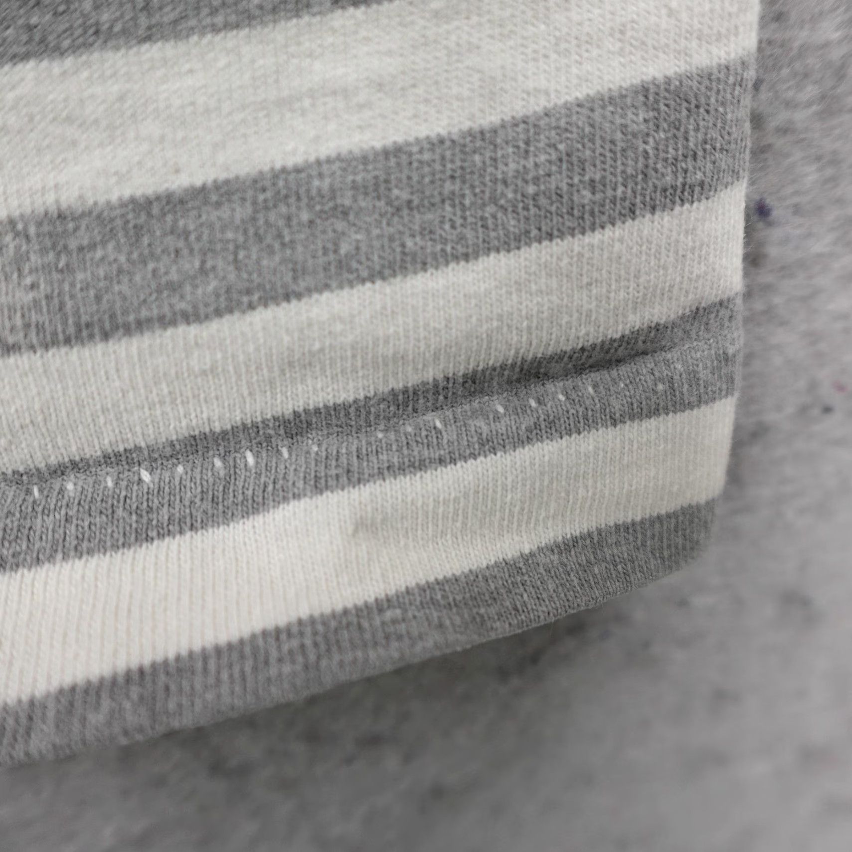 Levi's VINTAGE Levi's Shirt Mens Medium Gray White Stripes Single Stitch 80s Made In USA Crew Neck Short Sleeve Cotton Size US M / EU 48-50 / 2 - 6 Thumbnail