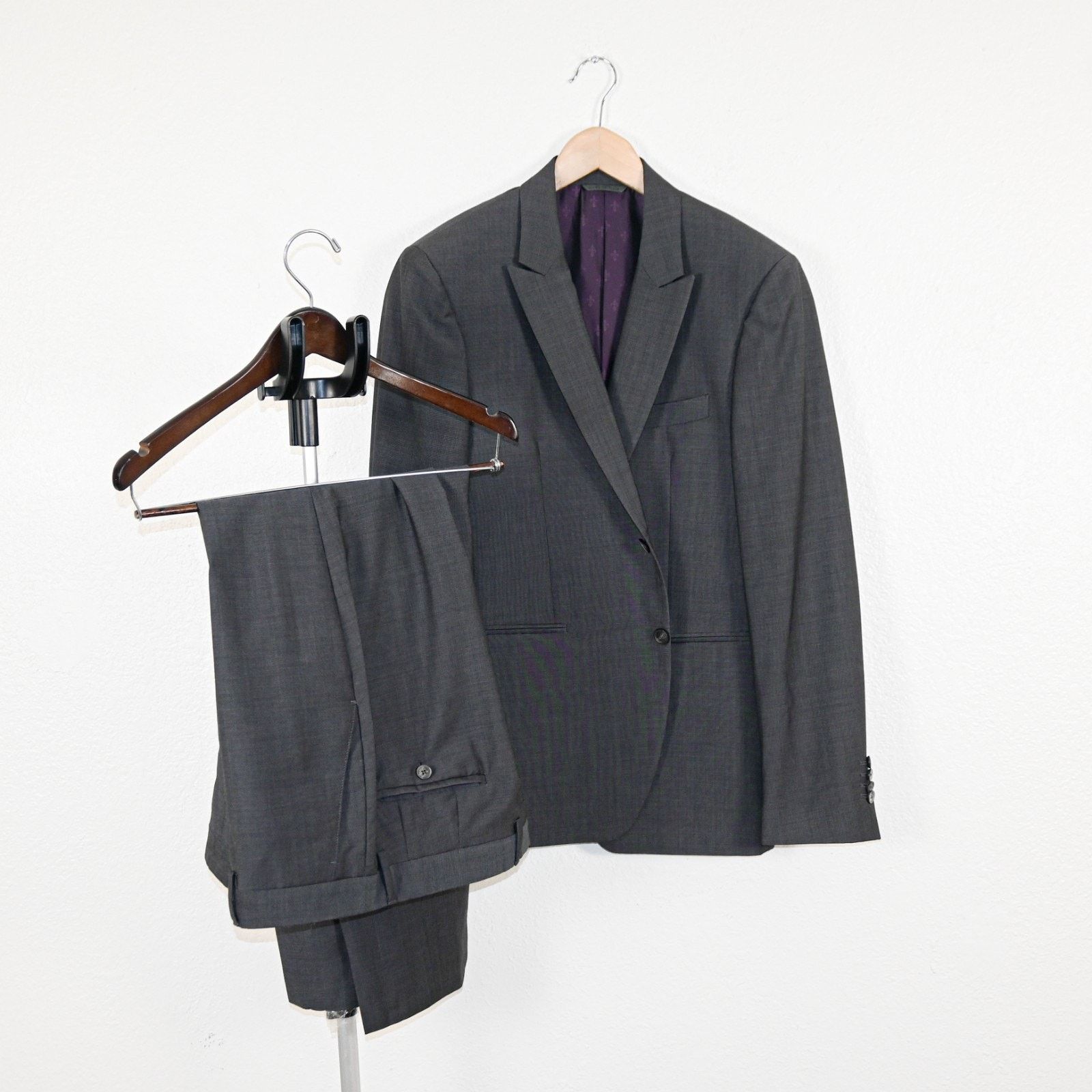 John Varvatos John Varvatos Collection Gray Suit Peak Lapal Wool Mohair Size 42R - 1 Thumbnail