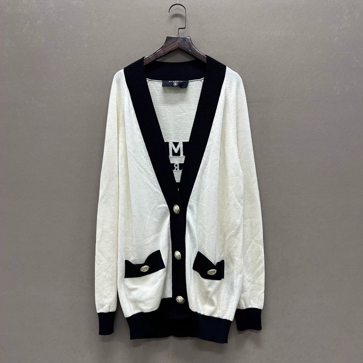Balmain Balmain 99 New White Back Logo Knit Cardigan 34 Size XXS / US 00 / IT 34 - 1 Thumbnail