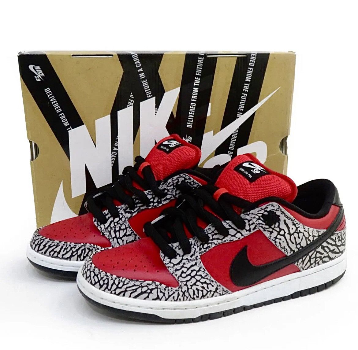 Nike × Supreme 2012 Nike Dunk SB Low Supreme Red Cement (2012) Size US 9.5 / EU 42-43 - 1 Thumbnail