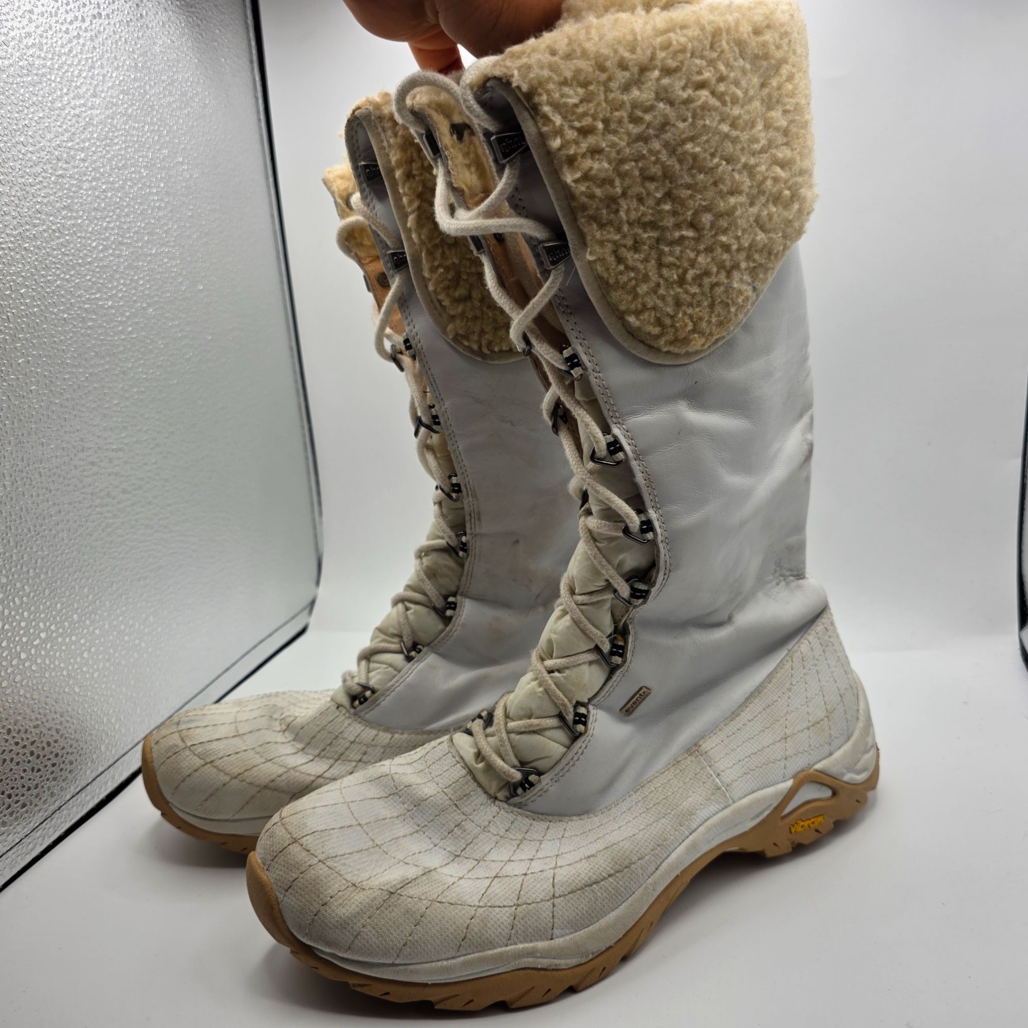 Other Ahnu Monte Vista Womens Size 11 White Snow Boots Vibram Wate Size US 11 / IT 41 - 4 Thumbnail