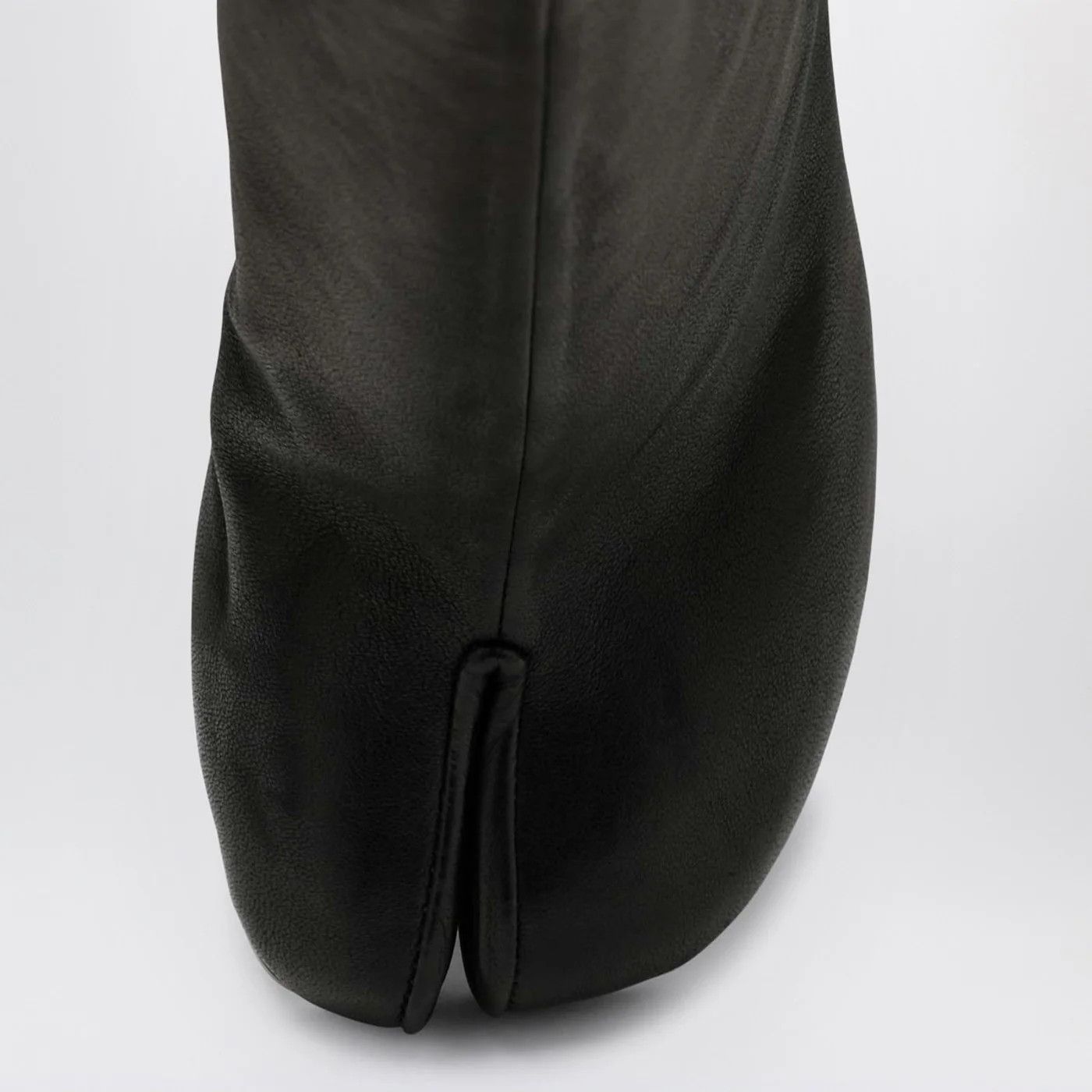 Maison Margiela o1d2blof0426 Leather Tabi Ankle Boots in Black Size US 10 / IT 40 - 2 Thumbnail