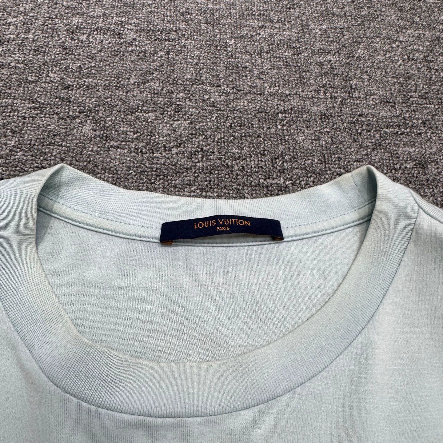 Louis Vuitton LV Gradient Monogram Short Sleeve Tee XL Size US XL / EU 56 / 4 - 5 Thumbnail