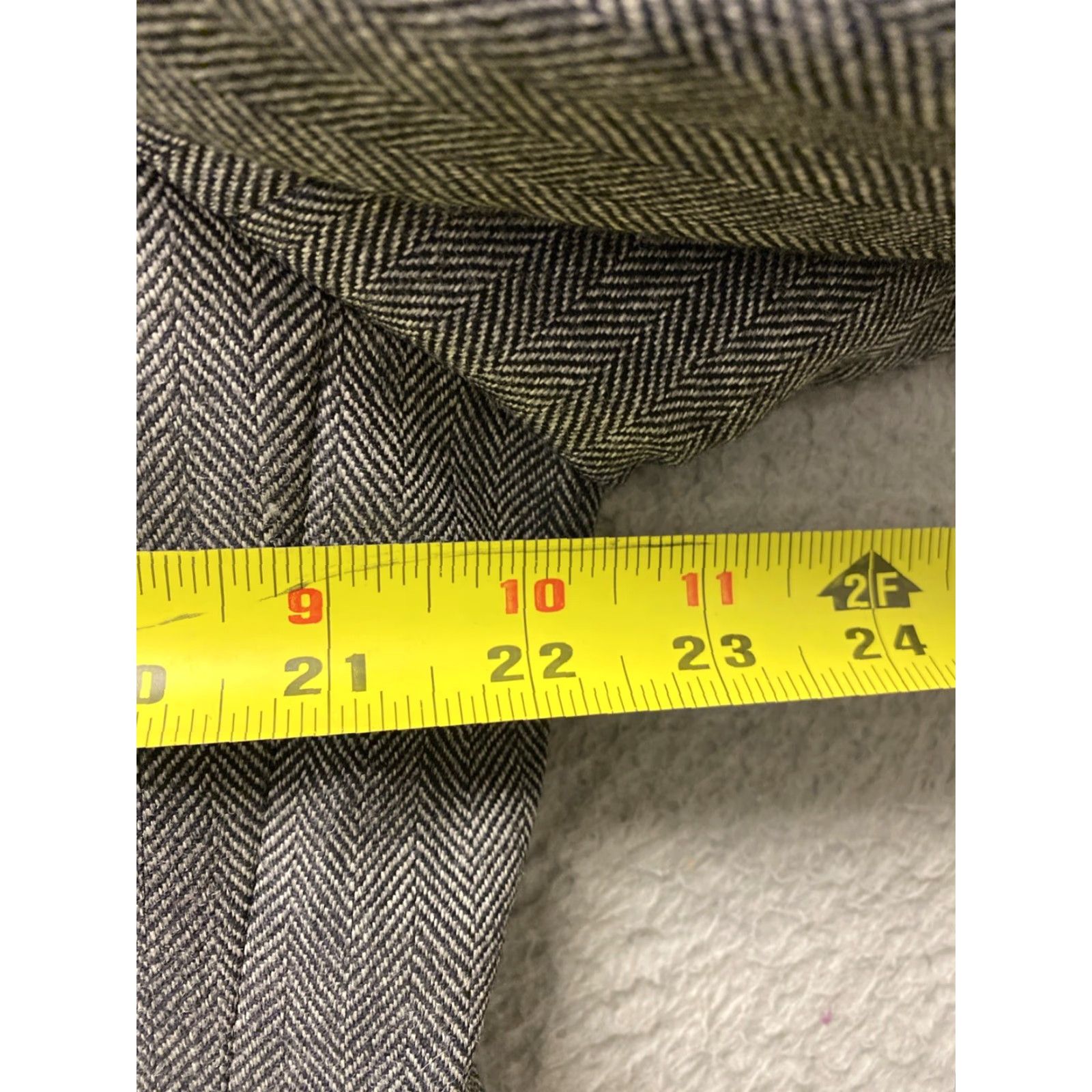 Joseph VINTAGE Joseph & Feiss Gray Wool Blazer Men 44 Regular Herringbone Single-Breasted Suit Jacket Size 44R - 3 Thumbnail